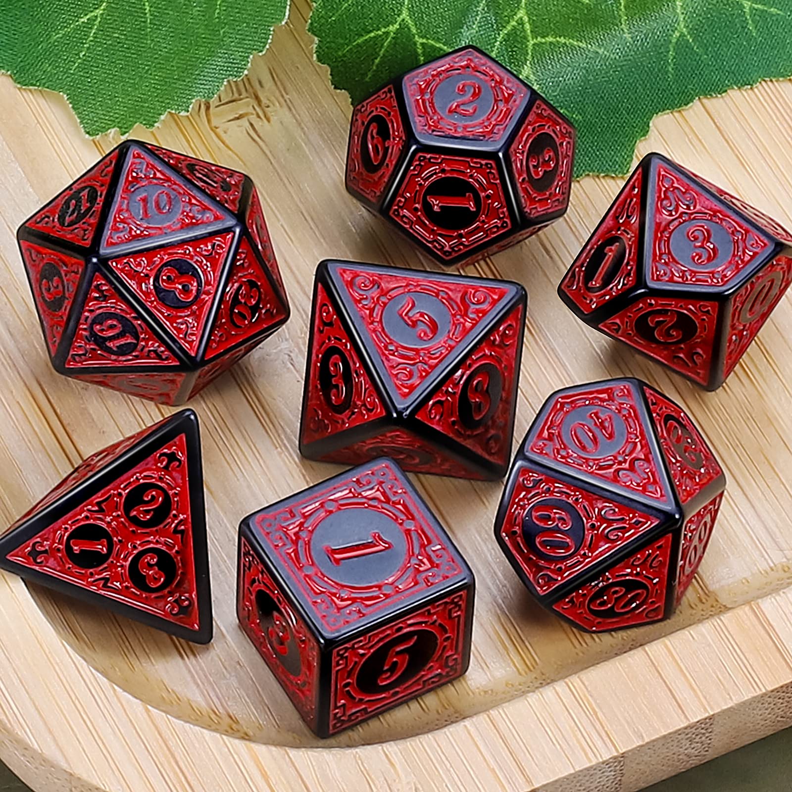 QMAY DND Dice Polyedrisches Würfel Set - 7 Stück für Dungeon und Dragons MTG RPG D&D D20, D12, D10, D%, D8, D6, D4 (Rote Gravurmuster) - 4