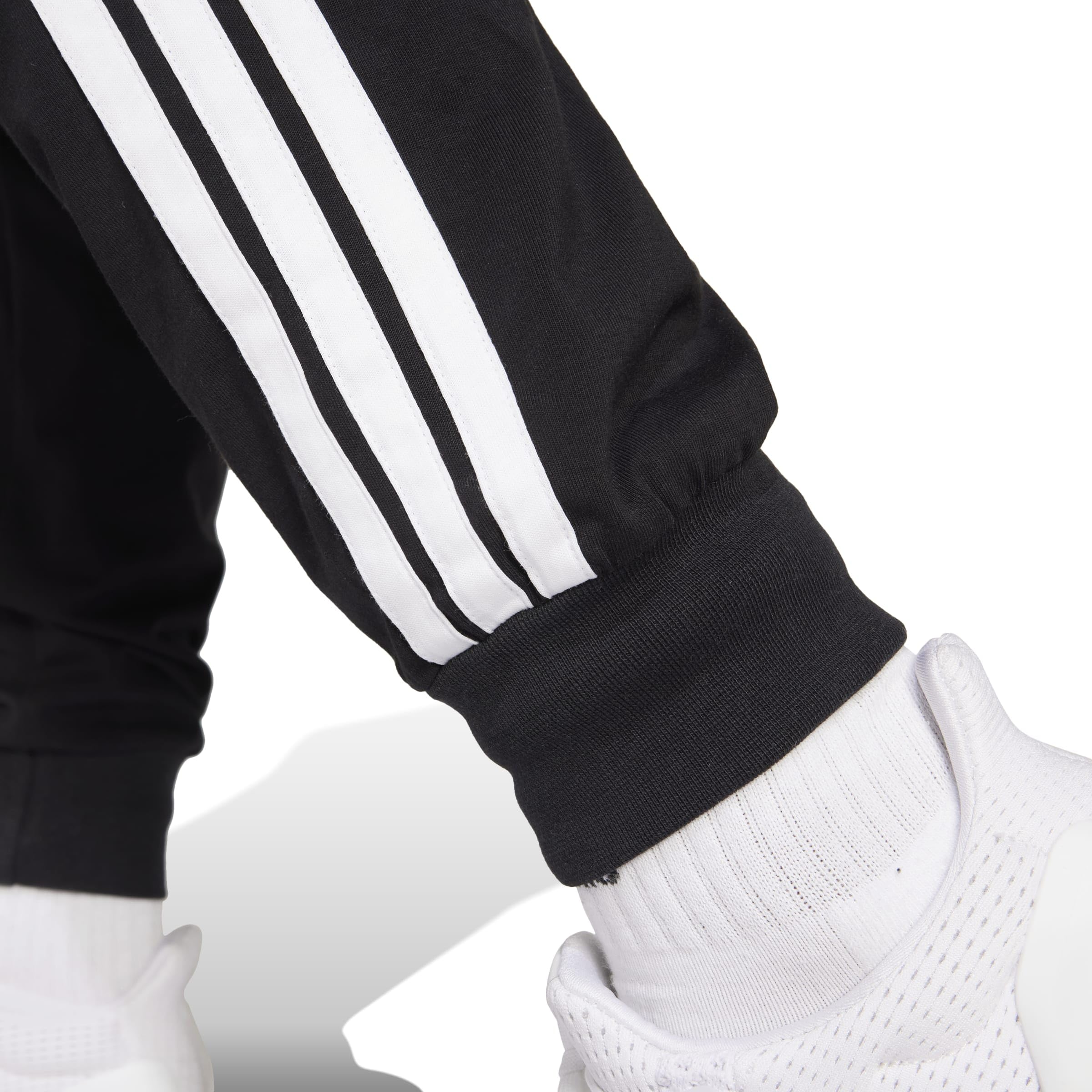 Adidas Mujer Essentials 3-Stripes Jogger Pants