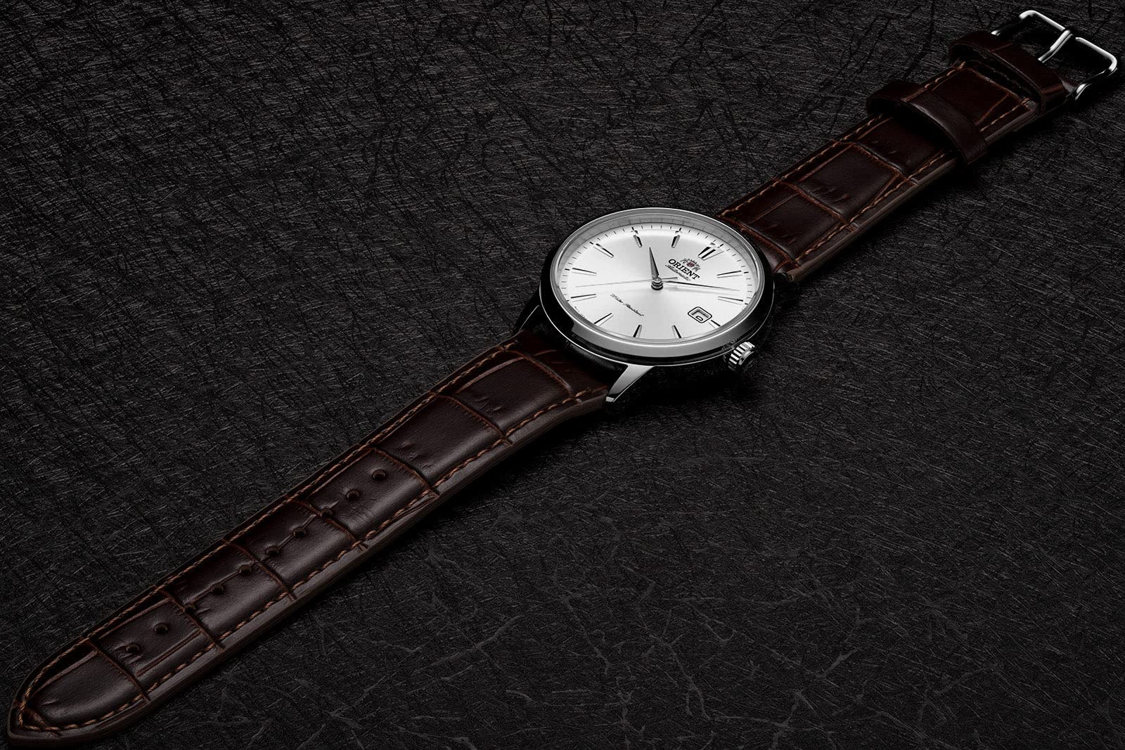 Orient Męski analogowy zegarek automatyczny ze skórzanym paskiem RA-AC0F07S10B, brązowy, Pasek