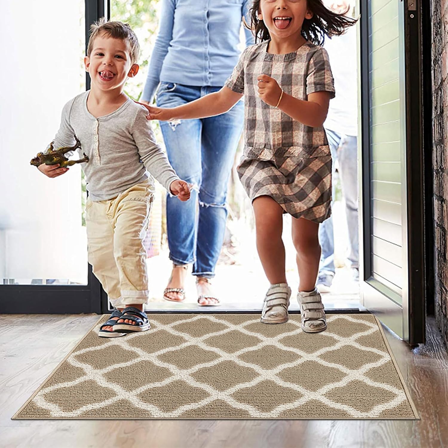 SHACOS Door Mats 24"x36" Indoor Washable Doormats Non Slip Rubber Backing Entryway Rug Entrance Entry Rug Floor Mat for Home Kitchen Laundry, Beige