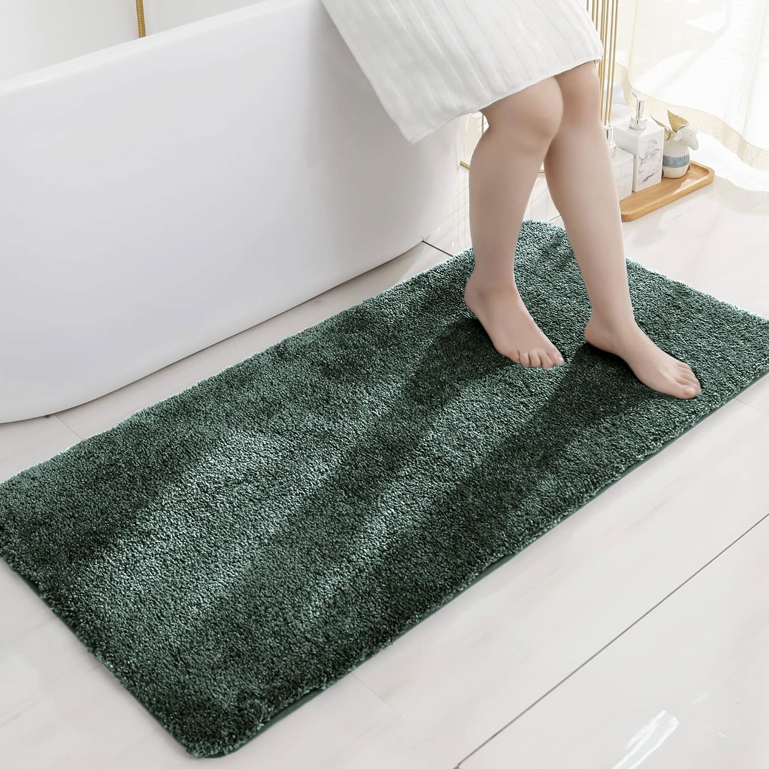 LUXE HOME INTERNATIONAL Bathmat 2500 GSM Microfiber Anti Slip Water Absorbent Machine Washable & Quick Dry Newman Rectangular Mats For Bathroom, Kitchen, Entrance(Hunter Green, 60Cm x 90Cm, Pack Of 1)-picture-17