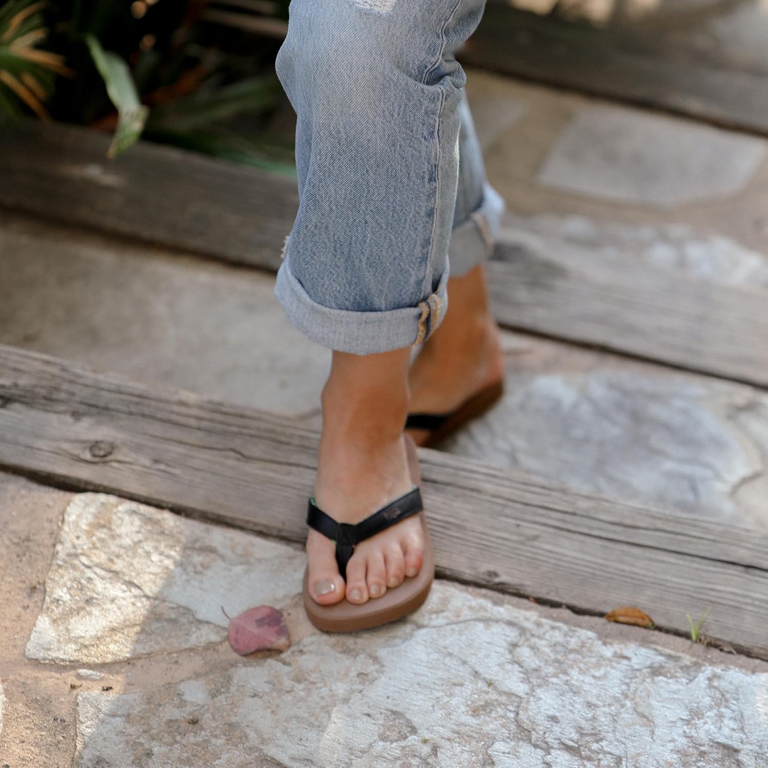 FLOJOS Women's Billie Sandal - Image 8