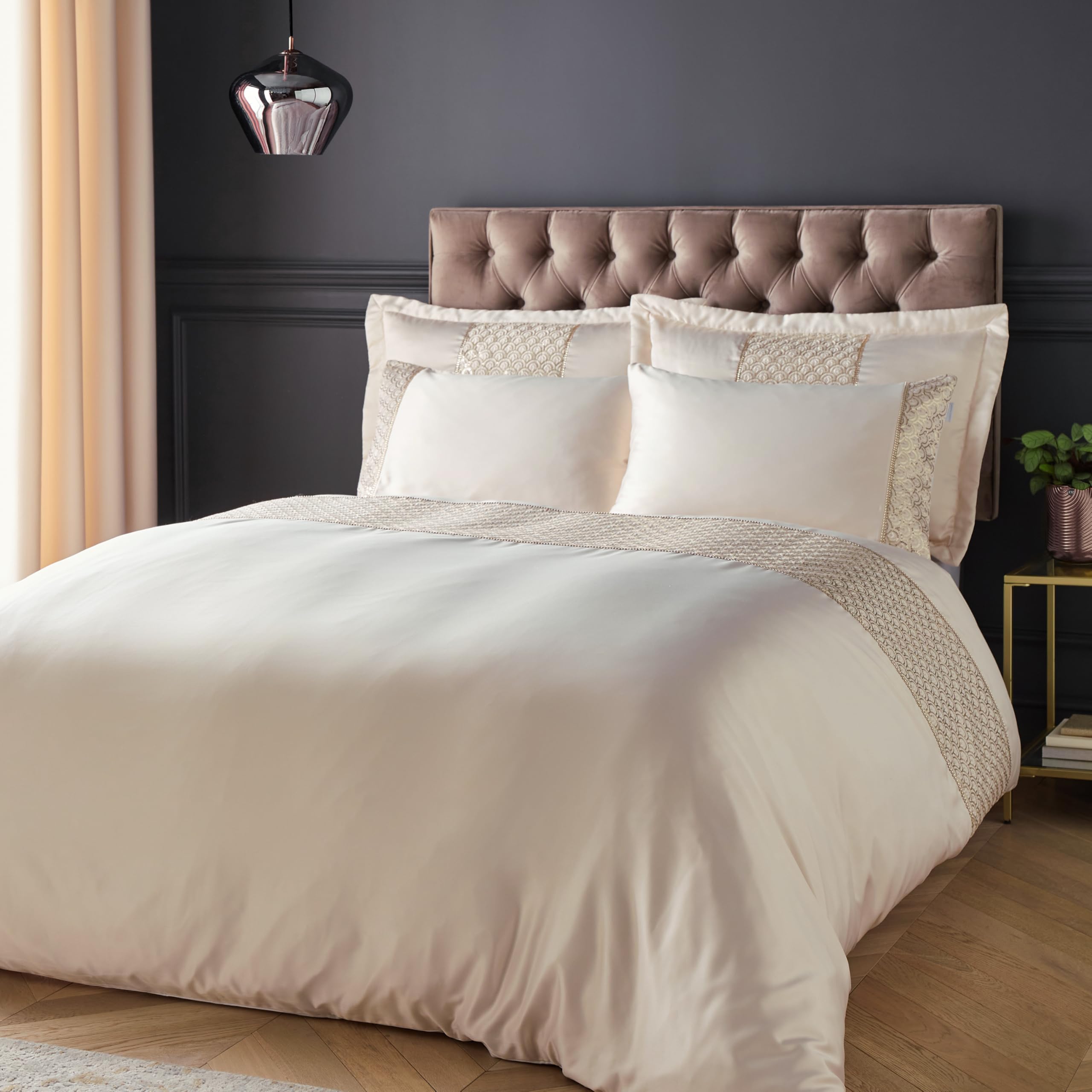 Catherine Lansfield Deco Diamante Duvet Cover King Quilt Bedding Set Champagne