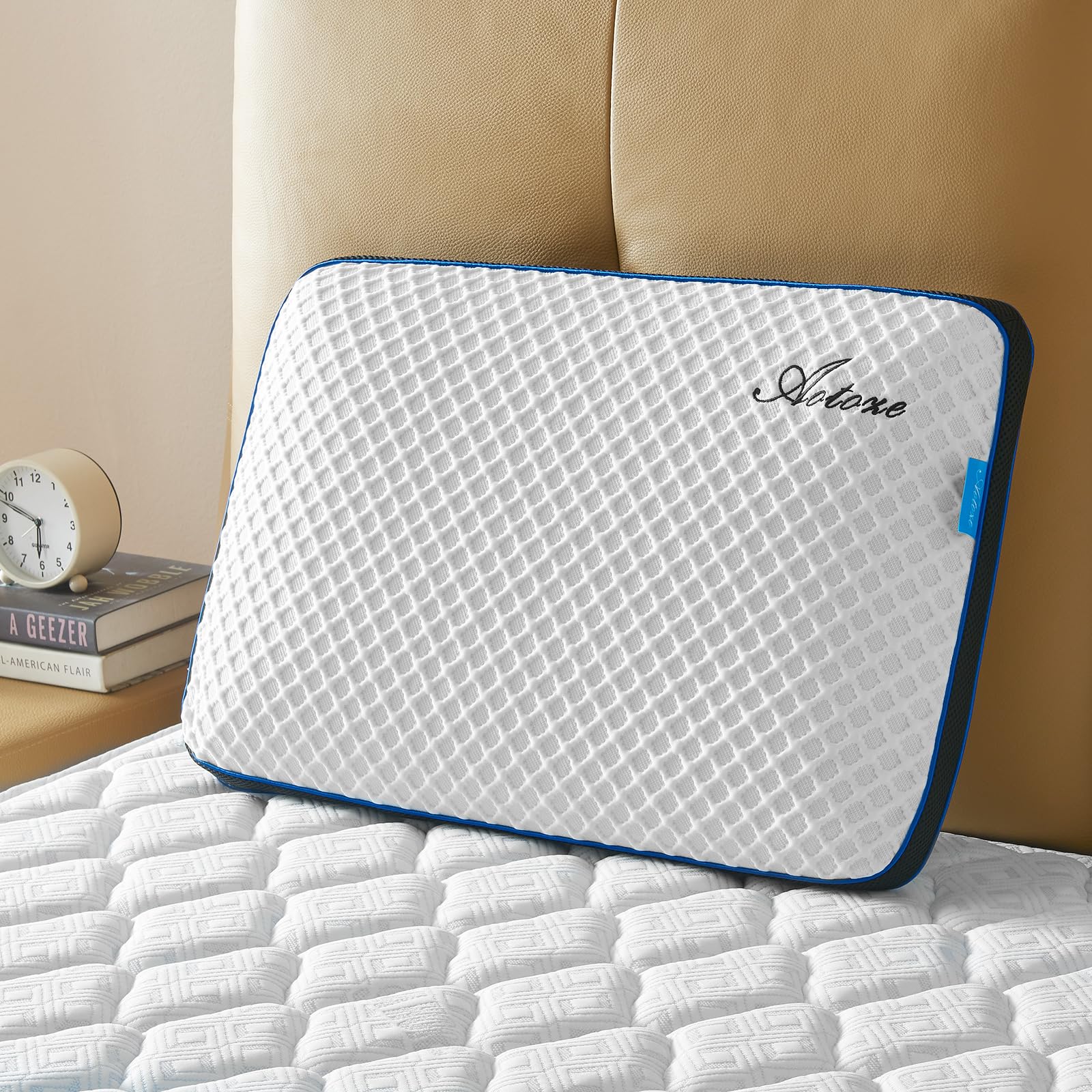 AOTOZE Flat Memory Foam Pillow 3.1 inches Hieght | Thin Pillow for Deep Sleeping | Oeko-Tex & Certipur-Us Double Certification 23.5 x 15.5 x 3.1 Inches Medium Hard