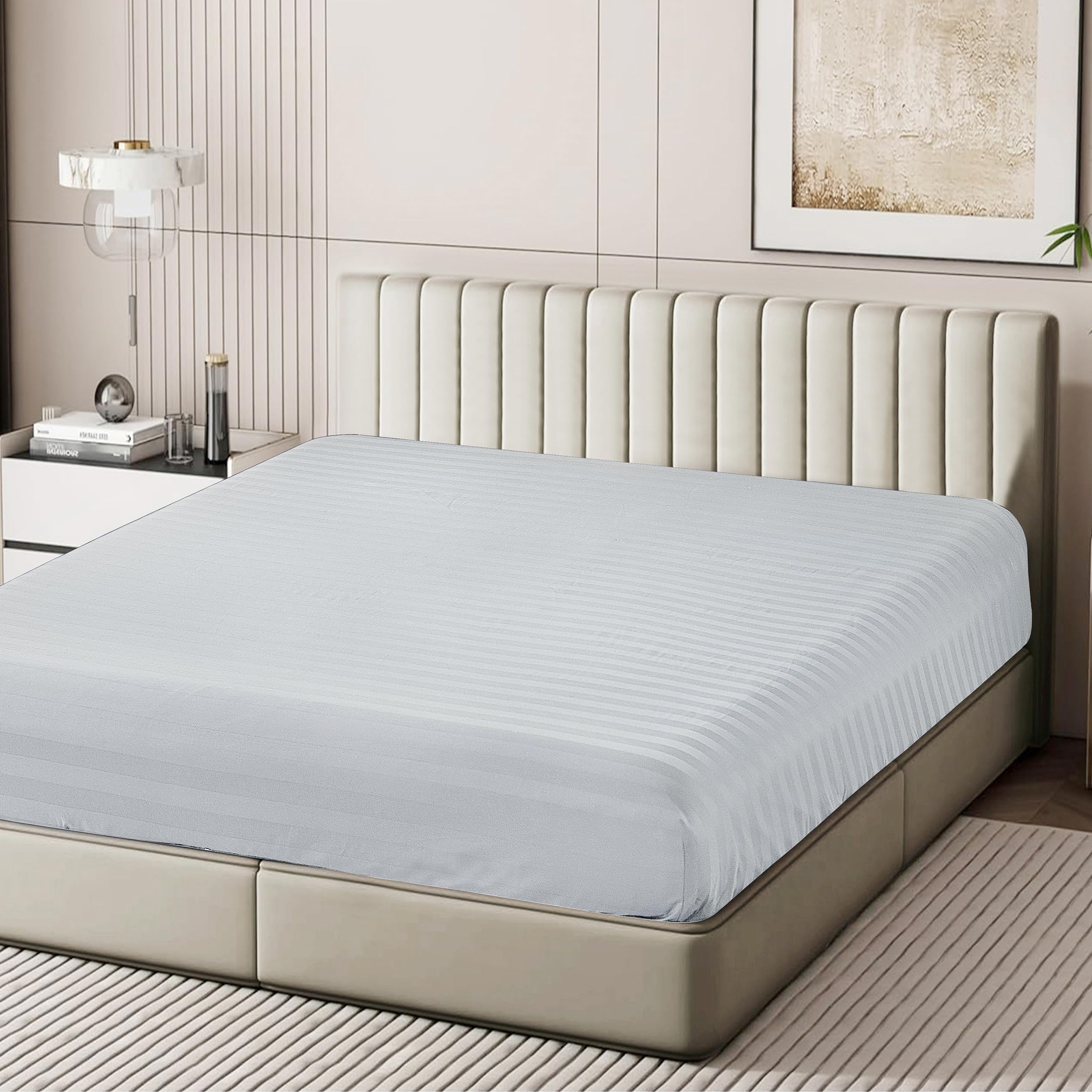 100% Egyptian Cotton Fitted Sheet Queen Size Only, 600 Thread Count, 8"-16" Deep Pocket Sateen Weave Bottom Sheet, Soft Breathable Hotel Quality, Foot