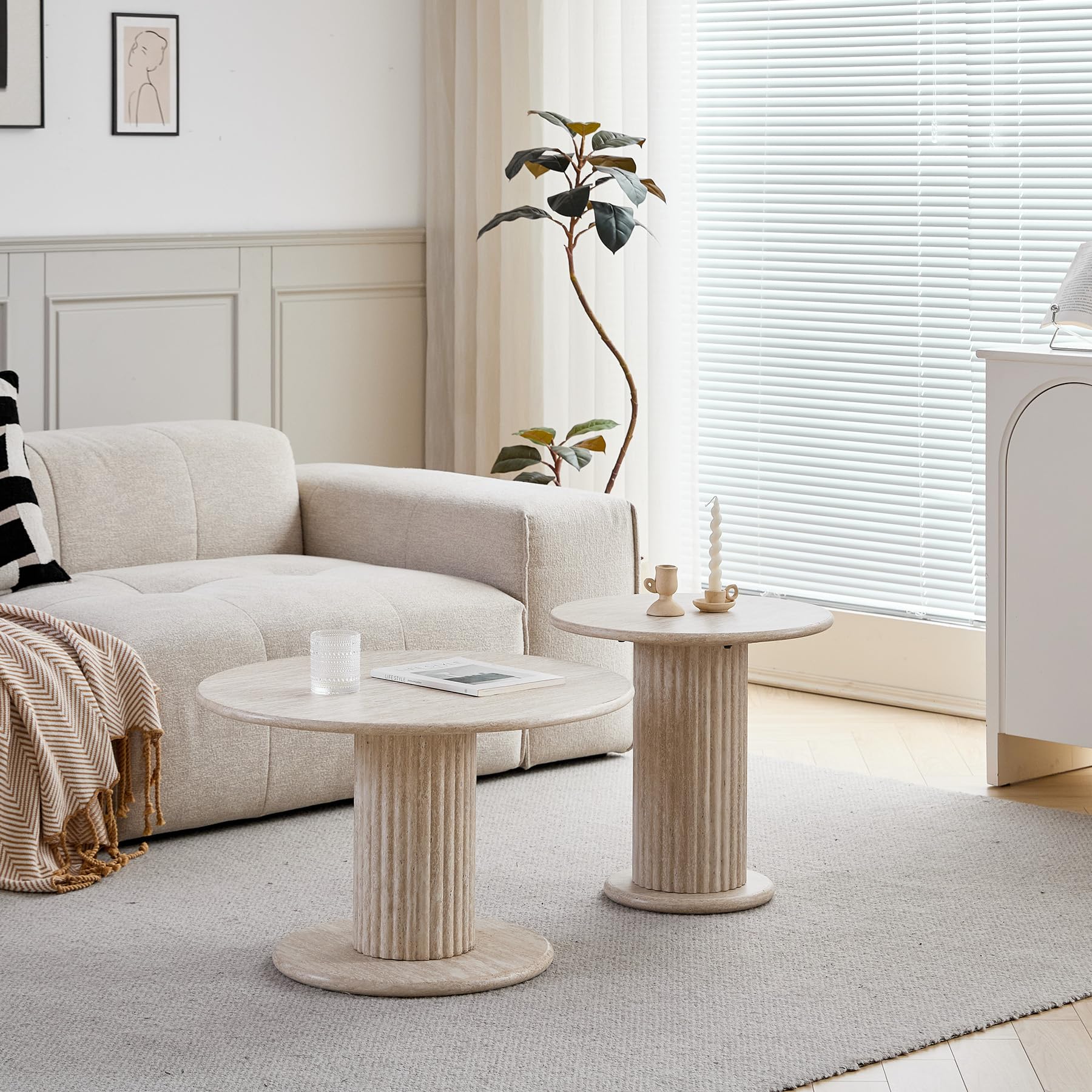 Set di 2 Tavolini da Caffè Moderni Impilabili, Tavolini Rotondi con Base Cilindrica in MDF, Compatti e Salvaspazio per l'Angolo del Soggiorno o della Camera da Letto (Giallo chiaro)