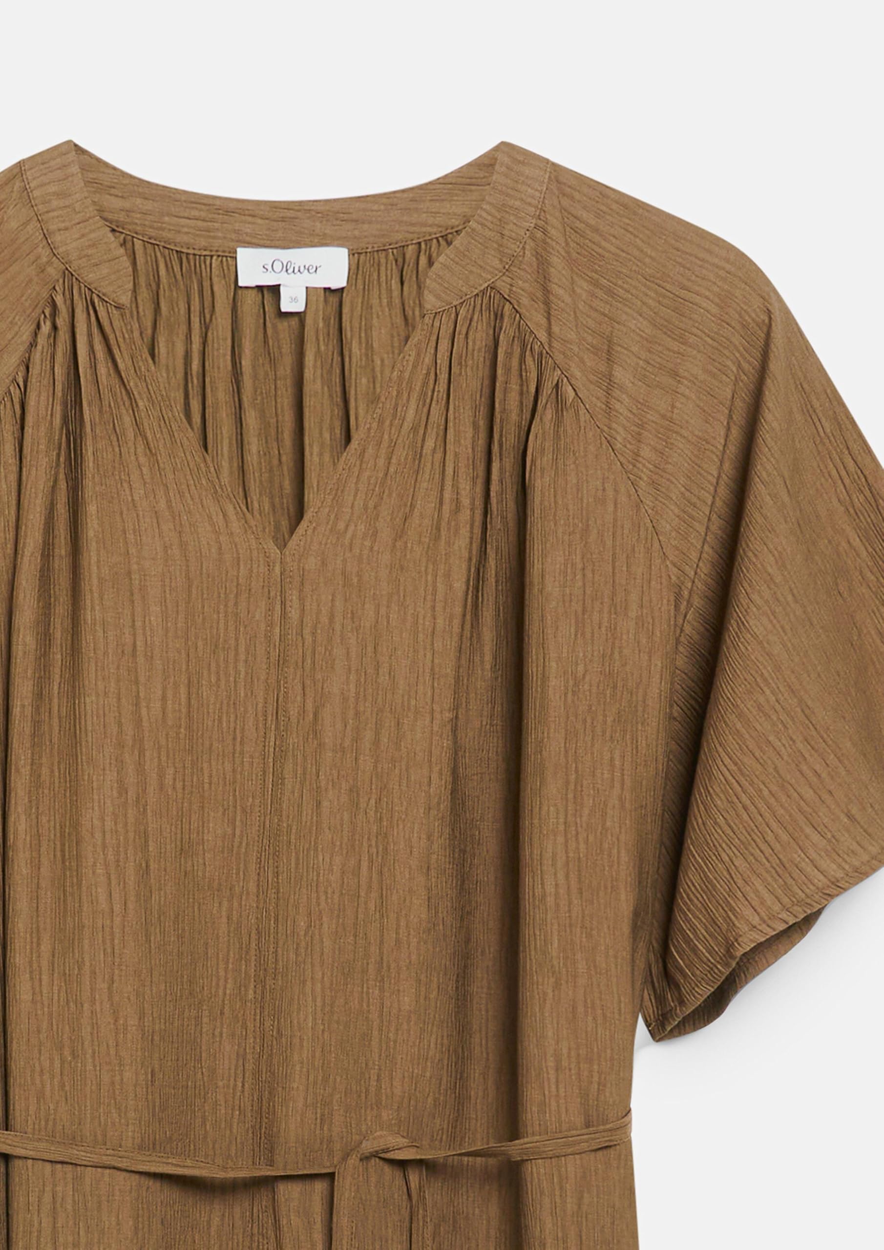 s.Oliver Damen Midi-Kleid – Relaxed Fit, strukturiert, Raffung, Bindegürtel, V-Ausschnitt