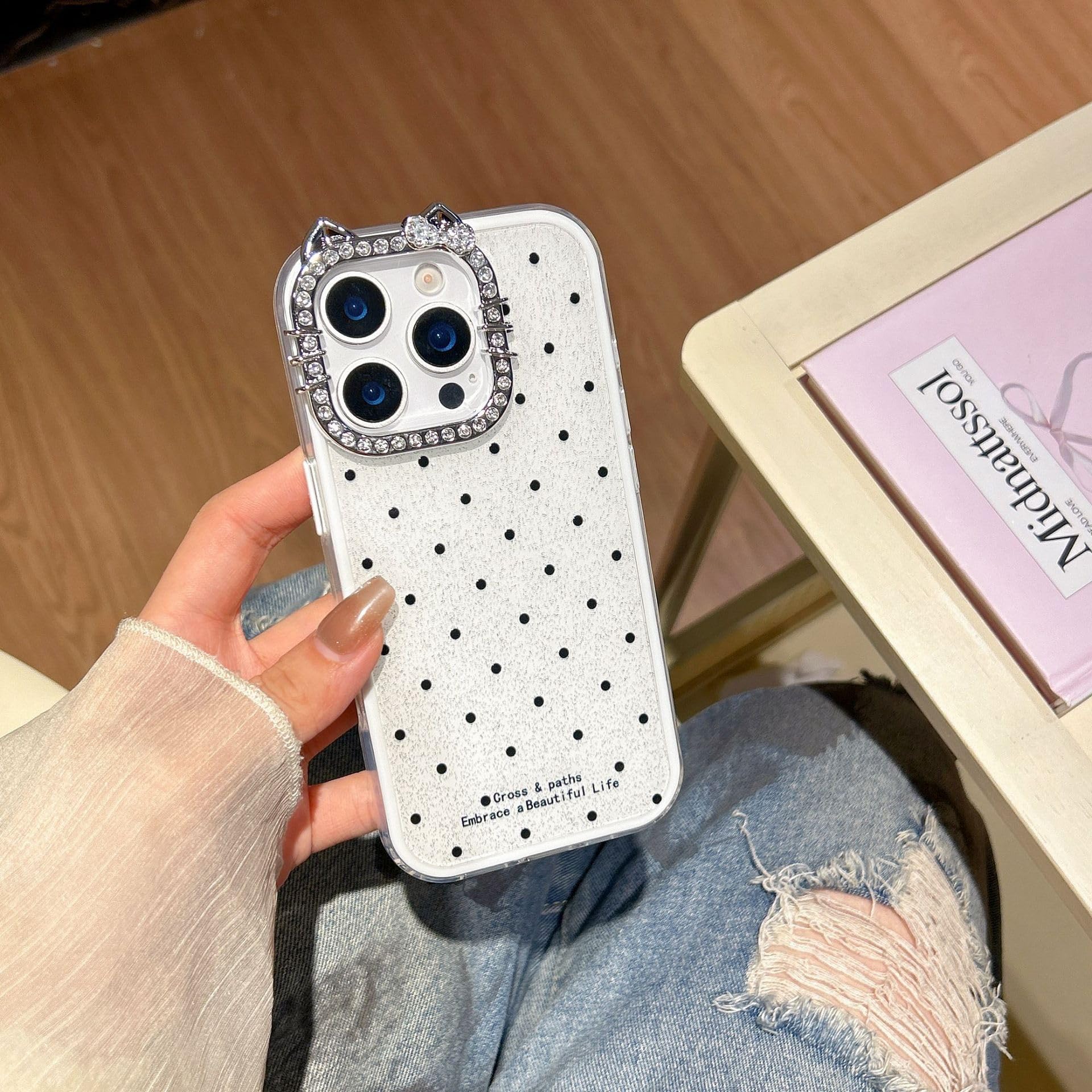 Amazon.co.jp: iPhone 15 用 ケース キラキラ ラメ 水玉模様 かわいい