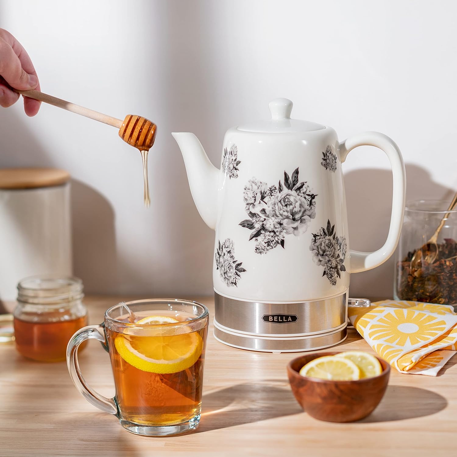 BELLA 1.5L Electric Ceramic Kettle, Black Floral: Home & Kitchen