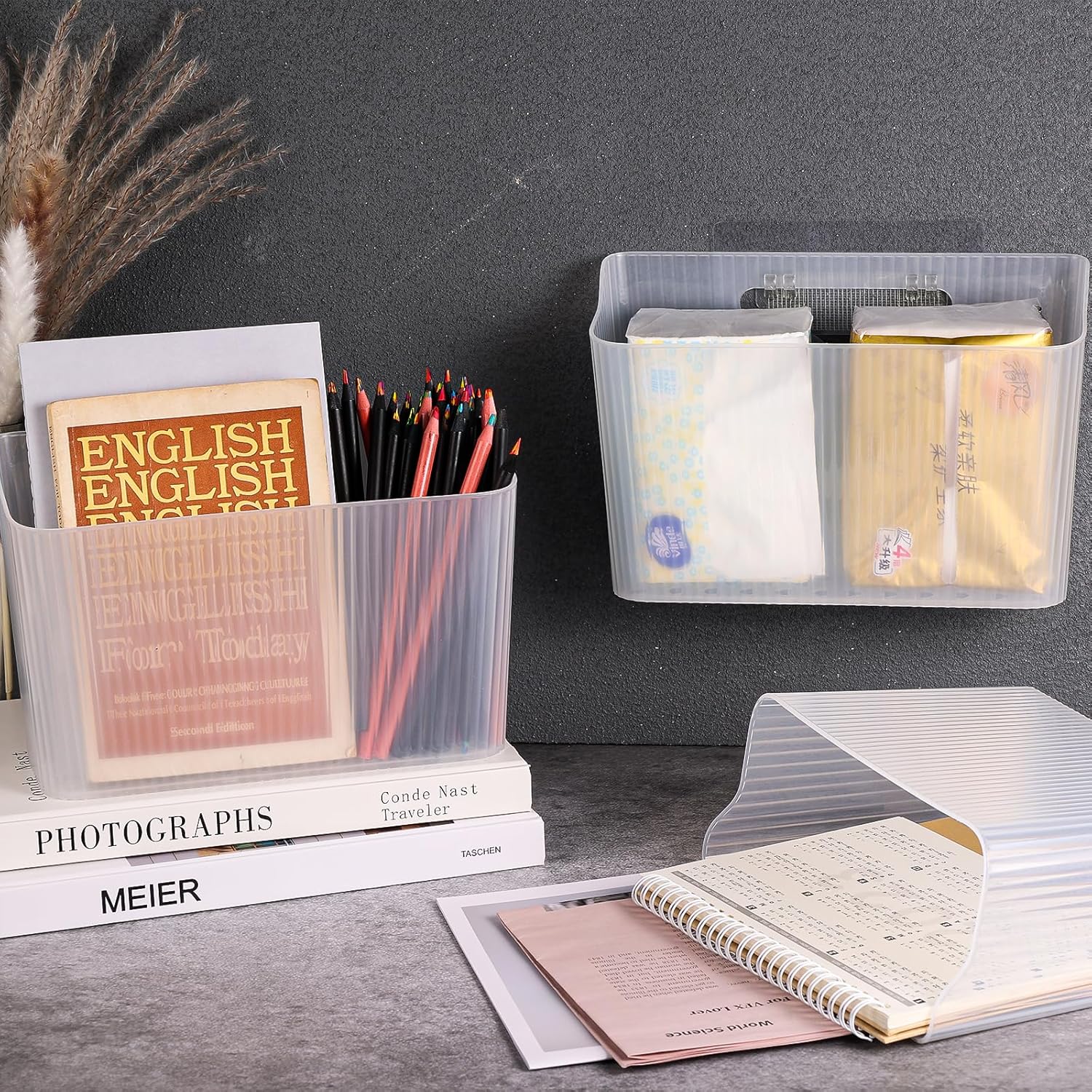 バスルームオーガナイザーとストレージビン 大型 透明 厚手 プラスチック 壁取り付けバスケット 自己粘着キャビネット ドアオーガナイ