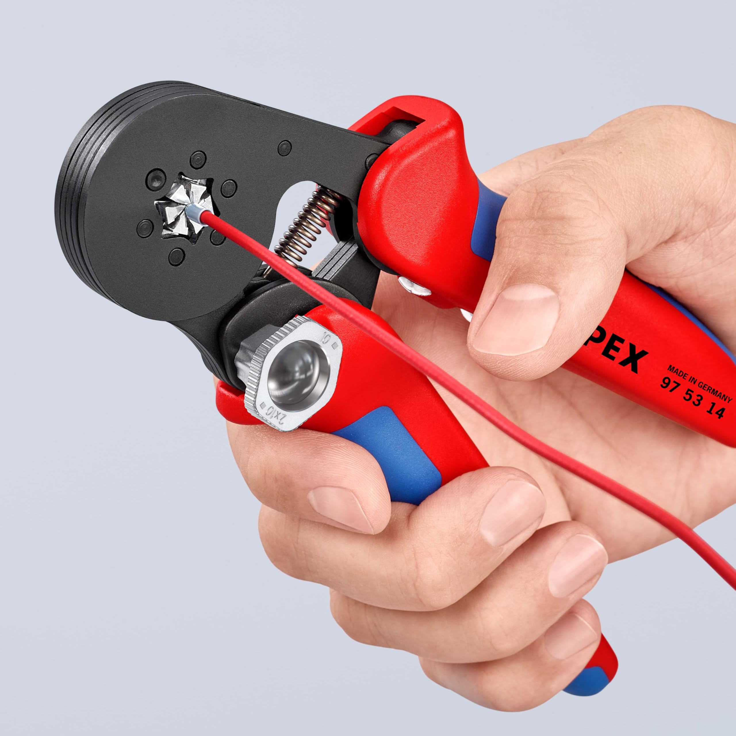 Knipex Pince à sertir auto-ajustable pour embouts de câble avec accès latéral avec poignées multimatières 180 mm, 97 53 14