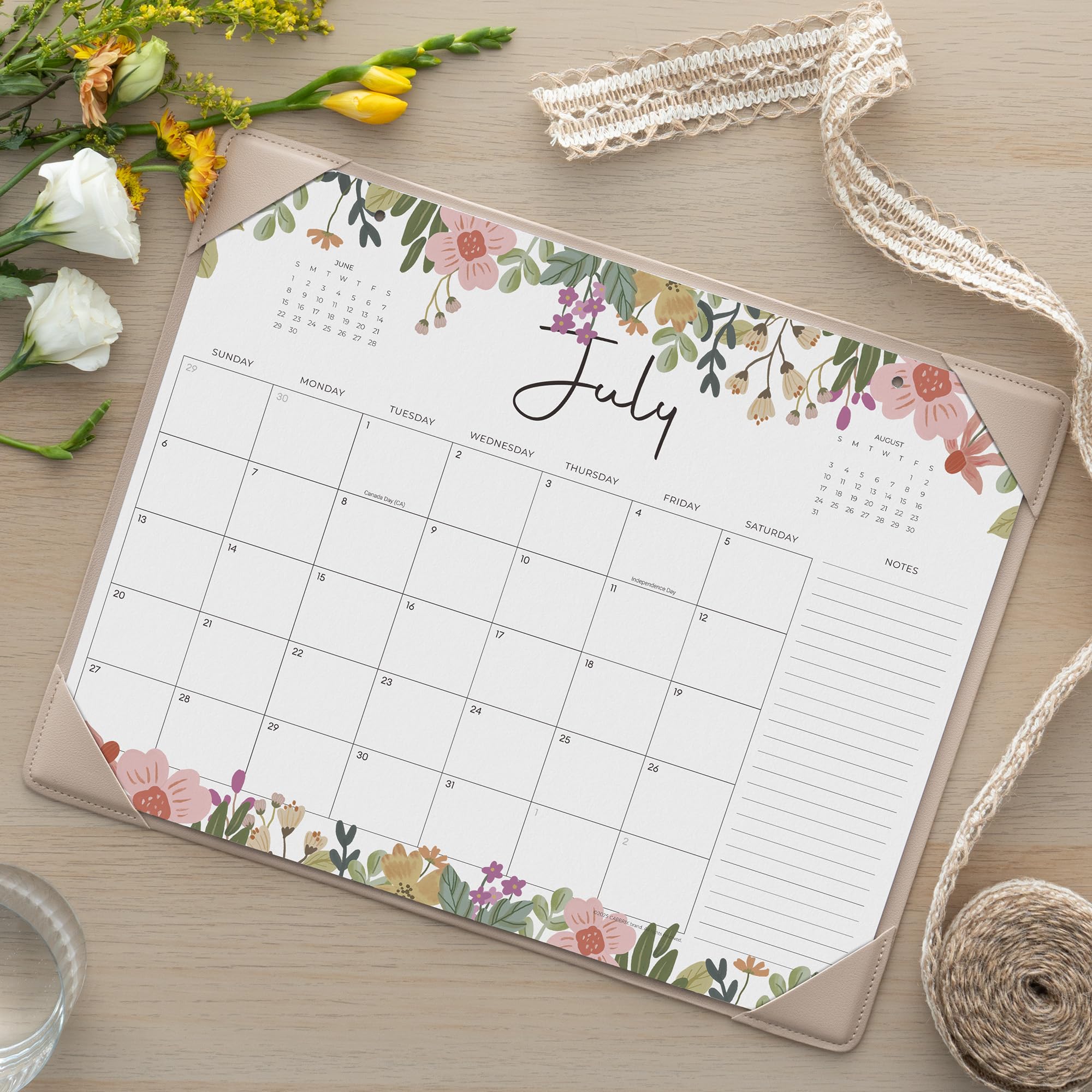 Cabbrix Calendrier de bureau 2026-2027 avec sous-main - 38,1 x 30,5 cm - 12 mois de juillet 2026 à juin 2027 - Calendrier de sous-main pour la maison, l'école et le bureau (floral)