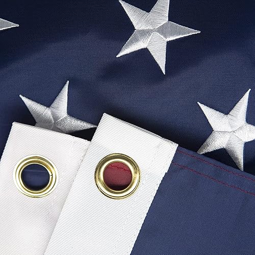 Miniatura 3 de Bandera estadounidense de 2.5 x 4 pies con manga de poste (poste no incluido), fabricada en Estados Unidos, banderas estadounidenses de 2.5 x 4 para