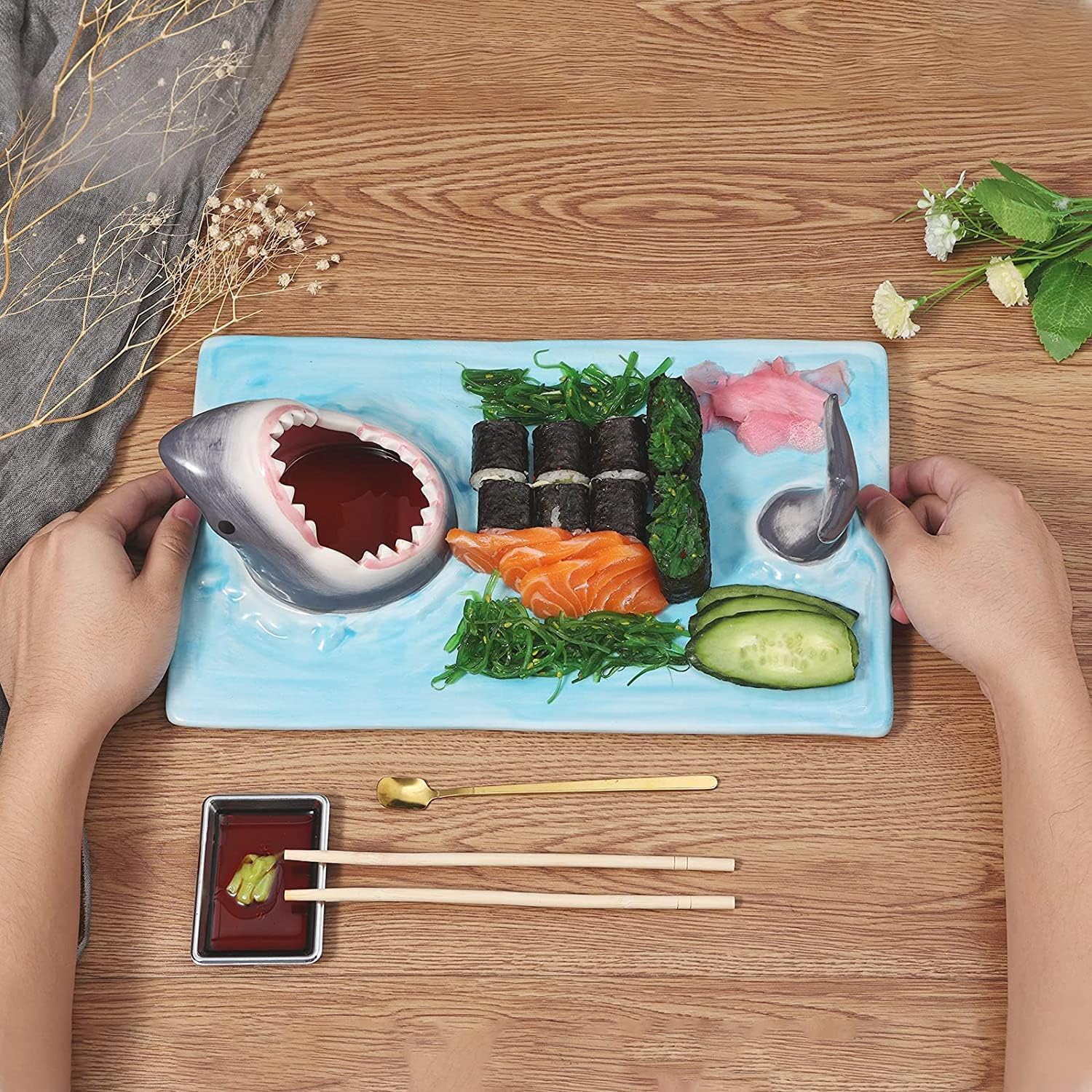 Sushi Teller Shark Keramik Sushiplatte, Sushi Platte Rechteckig Keramik Frühstückstablett Sushi-Platte mit Sojasaucenschale und Essstäbchenhalter, Für Mikrowellen/ofen/Geschirrspüler