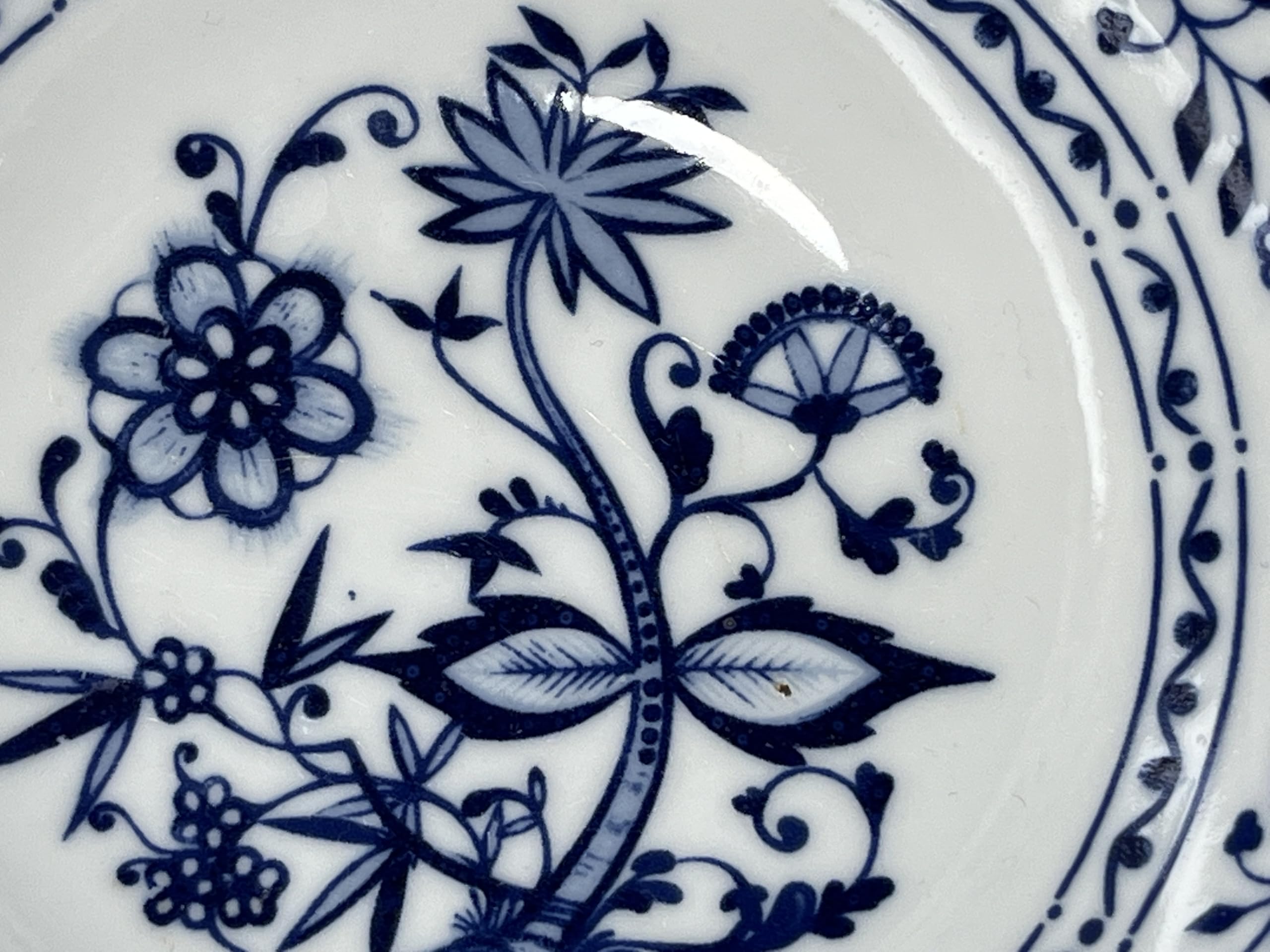 Generisch Porzellan Zwiebelmuster, kleine Schale, 13 cm breit und 4cm tief Made in Kahla