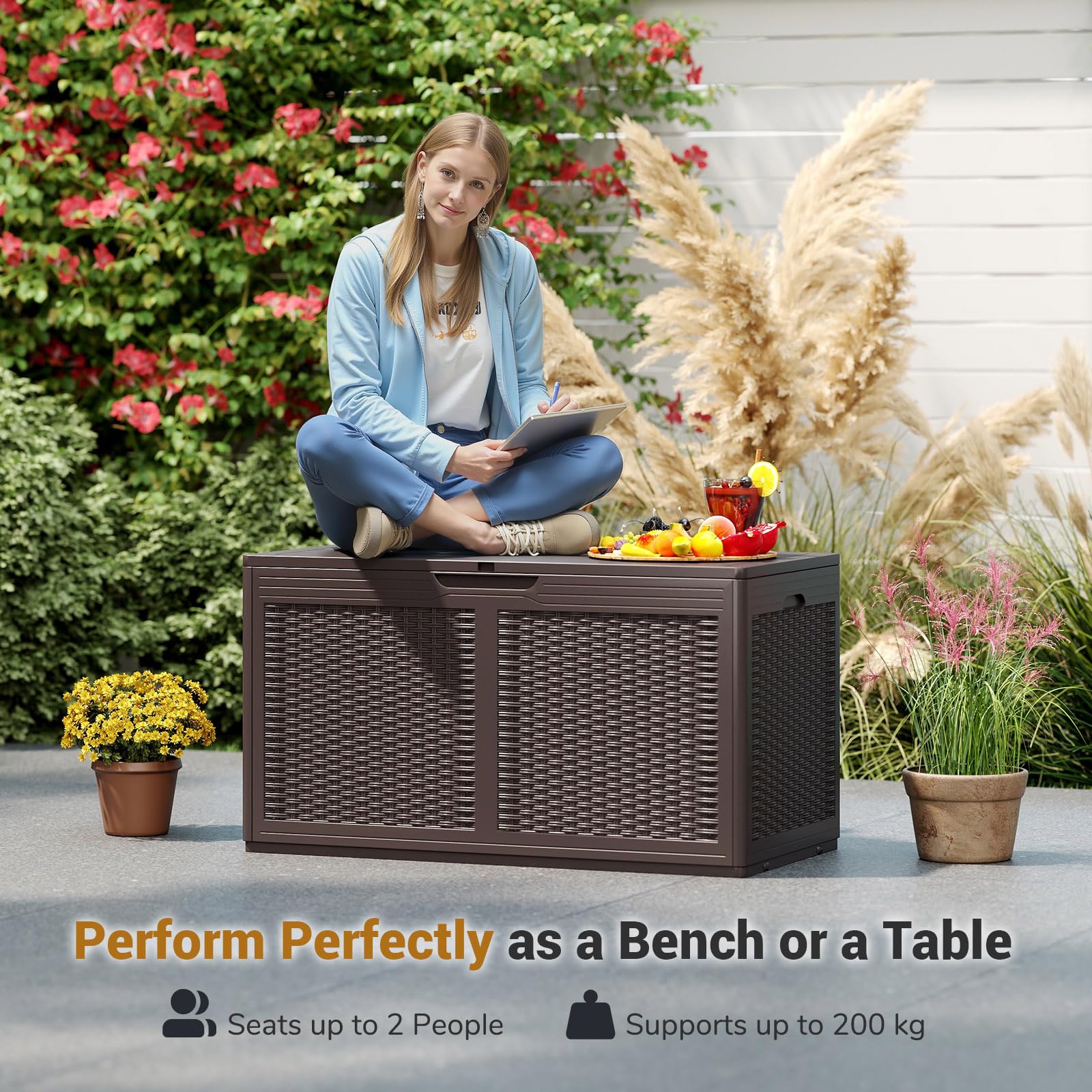 RELAX4LIFE 380L Cassapanca da Esterno, Contenitore da Patio Chiudibile a Chiave con 2 Ruote, Superficie in Finto Rattan, in Resina Impermeabile per Cuscini, Attrezzi (MARRONE)