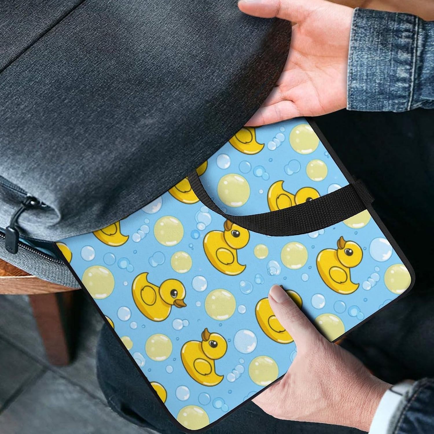 Yellow Rubber Duck And Bubbles Laptop Bag Print Computer Sleeve Case Protector Briefcase Totes for Women Men