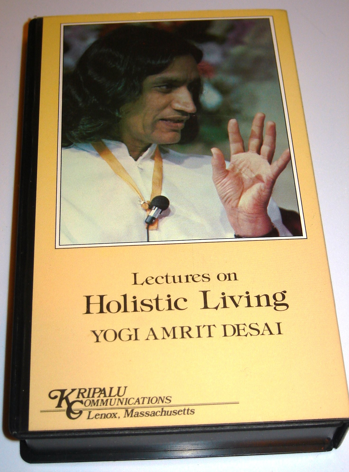 Lectures on Holistic Living Yogi Amrit Desai, Kripalu Yoga Posture Flow & The Witness Consciousness