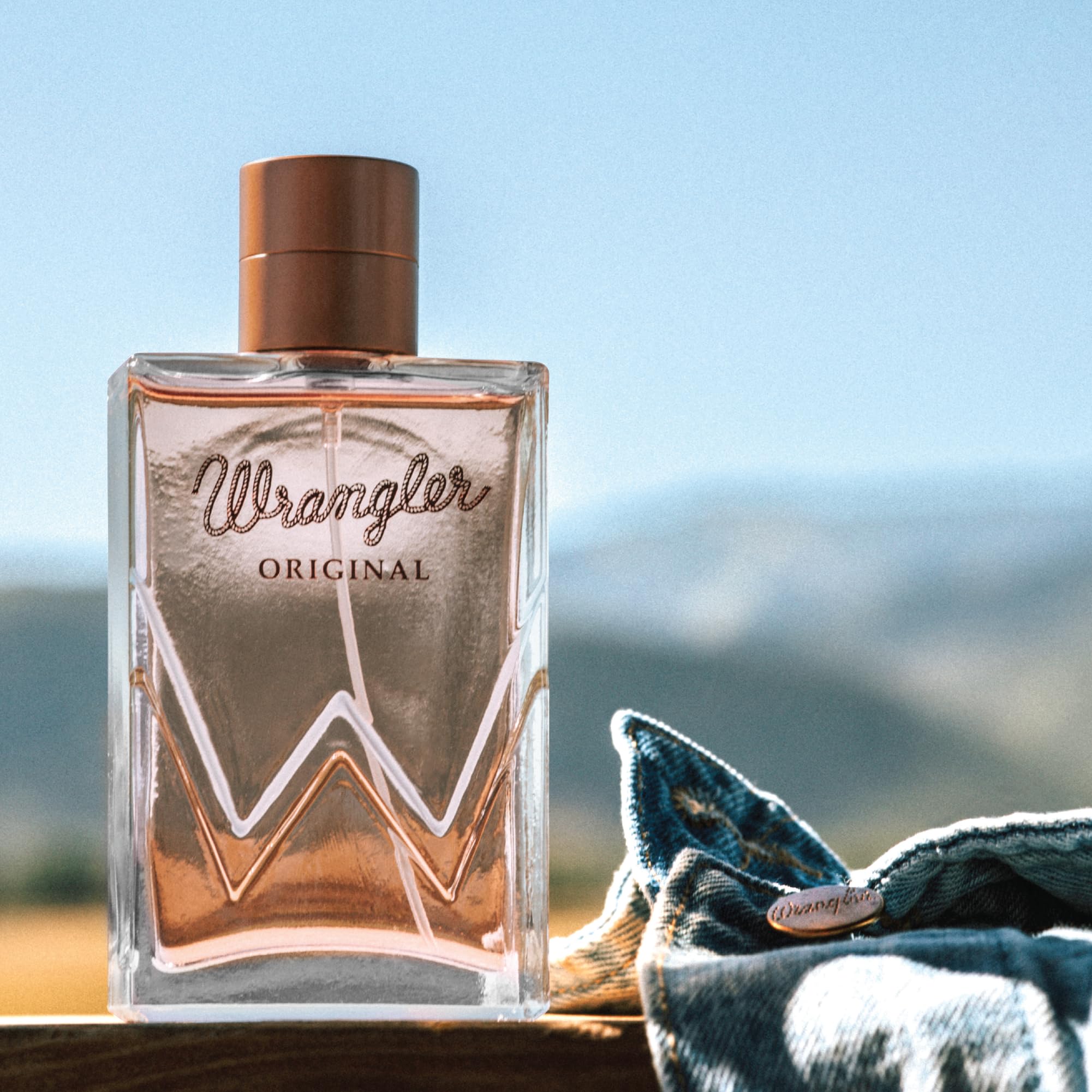 Wrangler 1947 Perfume by Tru Western, 2.5 fl oz, Jasmine, Denim, White Leather, and Amber Drops Scented Eau de Parfum: Wrangler Original Perfume