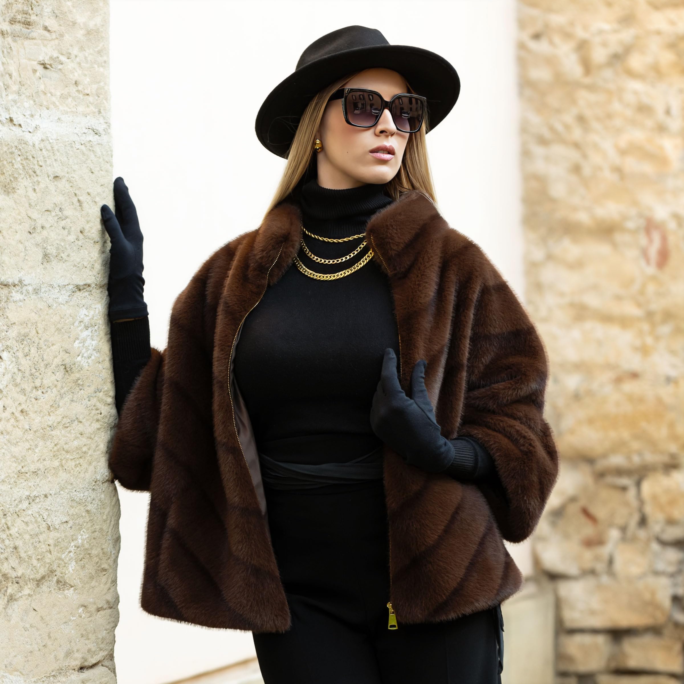 Pelliccia Sintetica di Altissima Qualità, Gilet Donna, Pellicciotto Corto Invernale Caldo e Morbido, Capotto