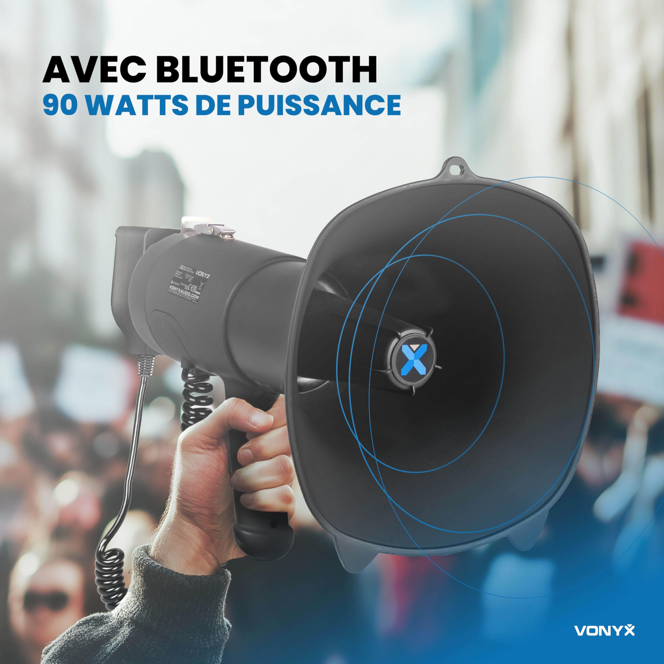 VONYX MEG090 Pack Mégaphone 90W - avec 2X Batteries Rechargeables MRB12 et Sac de Transport, Portée 1,4 km, Micro Main, Bluetooth & Lecteur MP3, Idéal pour Manifestations et Matchs Sportifs