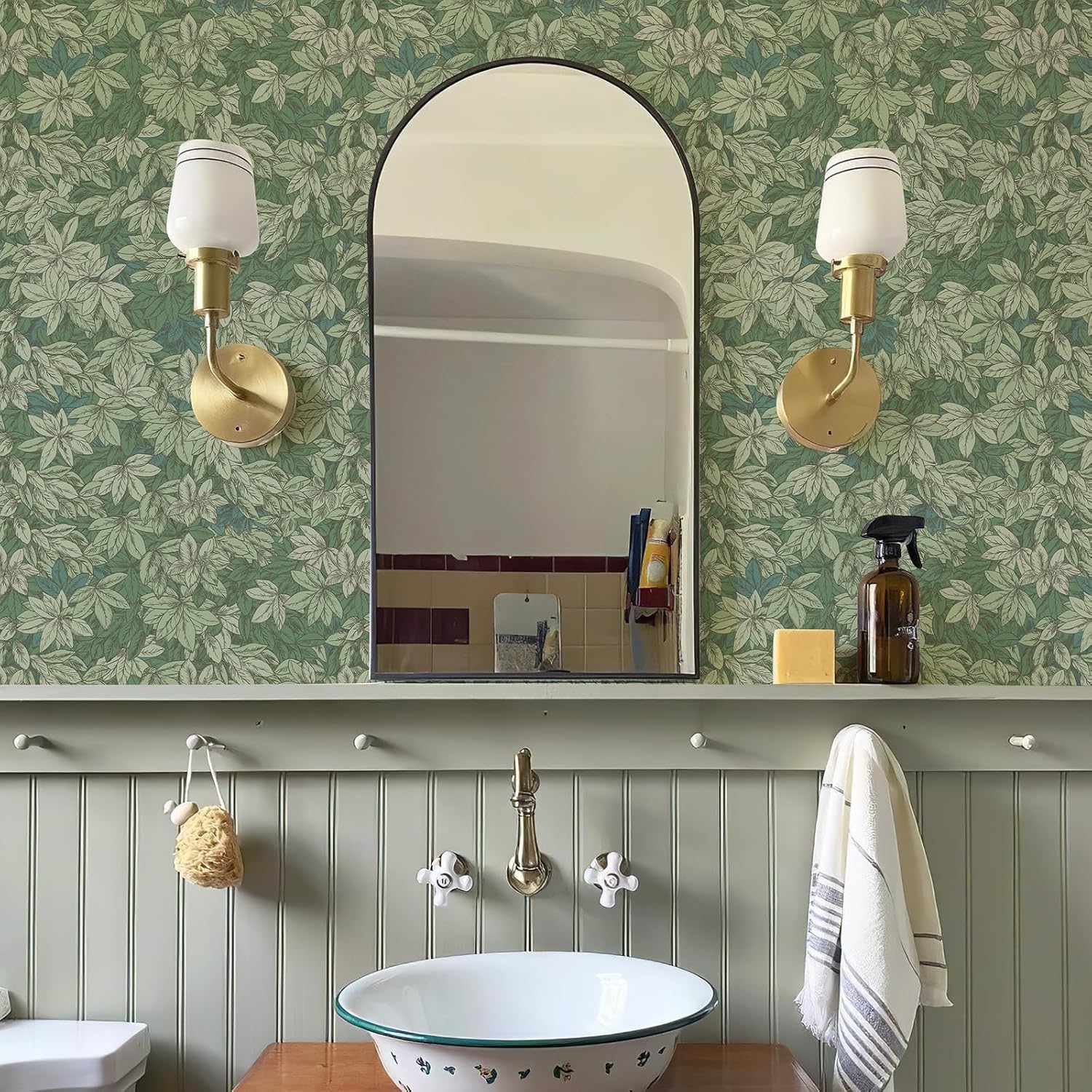 Green Leaf Wallpaper Peel and Stick Green Wallpaper 15.8"x480" Modern Leaf Textured Contact Paper Dark Olive Botanical Self Adhesive Removable Waterproof Wall Paper for Bathoom Cabinet