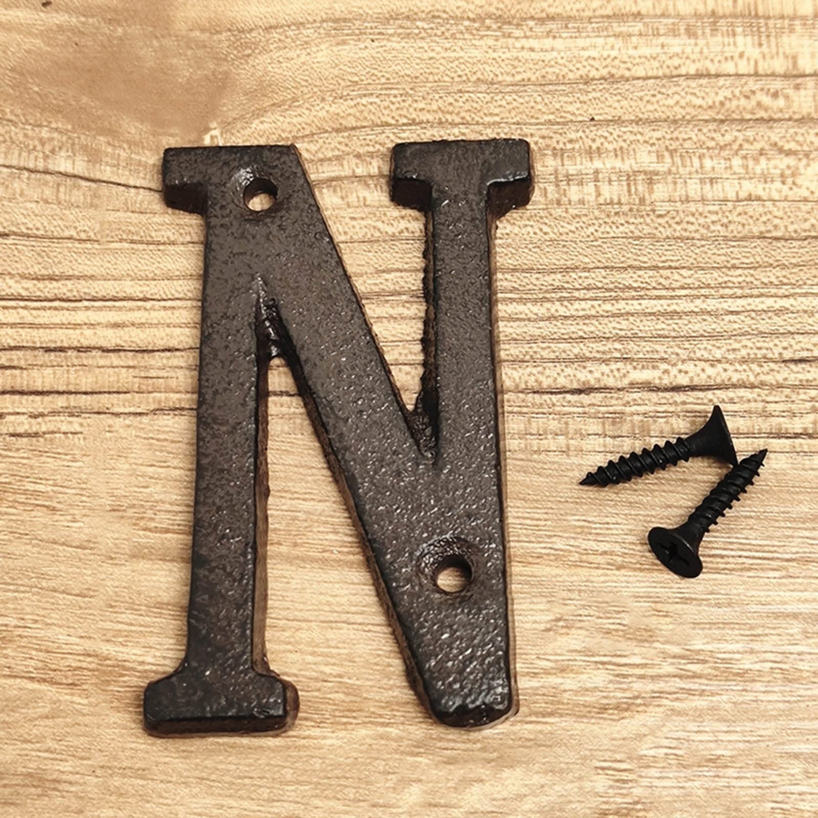 3D House Plaque Numbers 0-9 Letter A-Z Black Cast Iron 8cm Metal Digital Door Plate Sign with Screws Alphabet Home Outdoor Anti-Rust Exterior Signage Doorplate Hotel Apartment Street Mailbox (N)