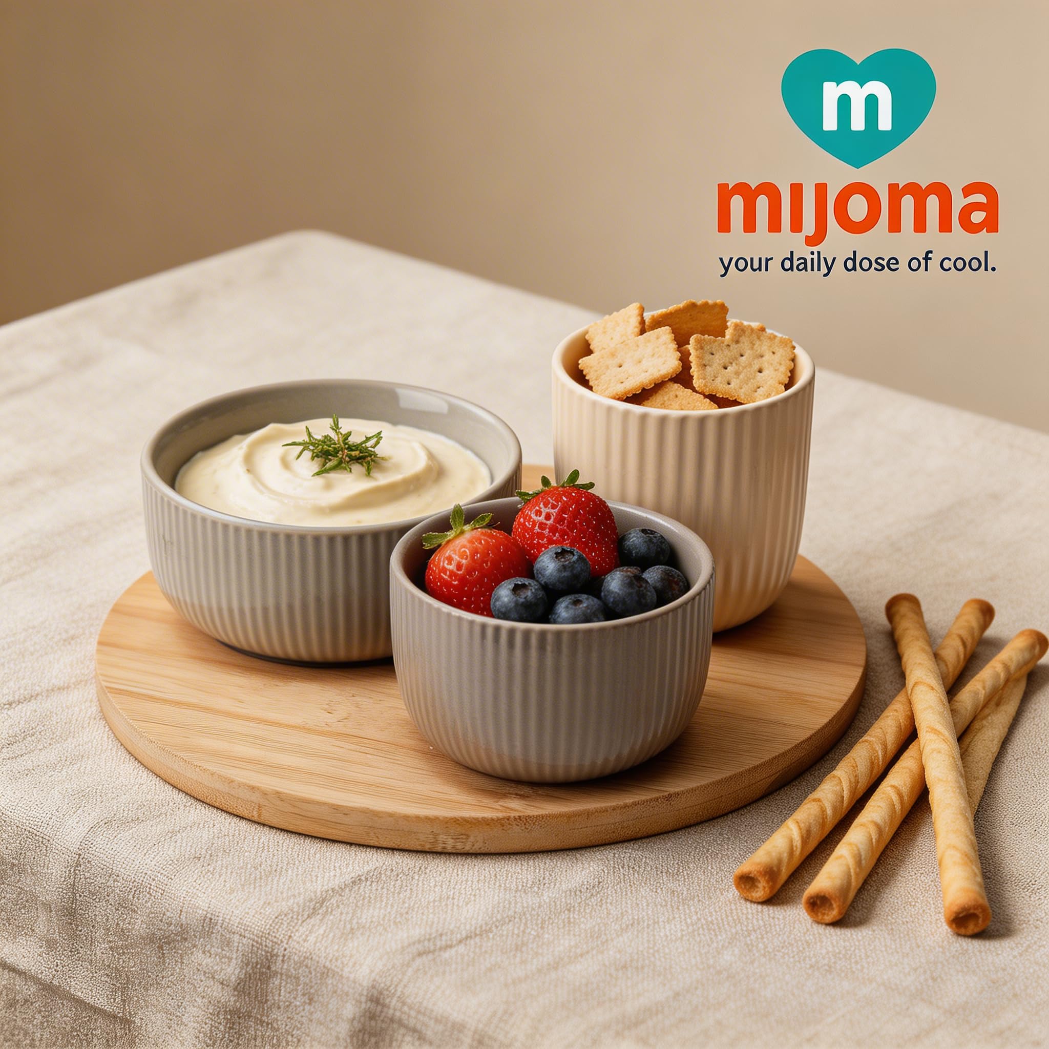 MIJOMA Set di 4 ciotole da portata – tre ciotole in pietra in grigio caldo e beige chiaro – vassoio rotondo in legno con dolce struttura scanalata – per dip, snack e tapas