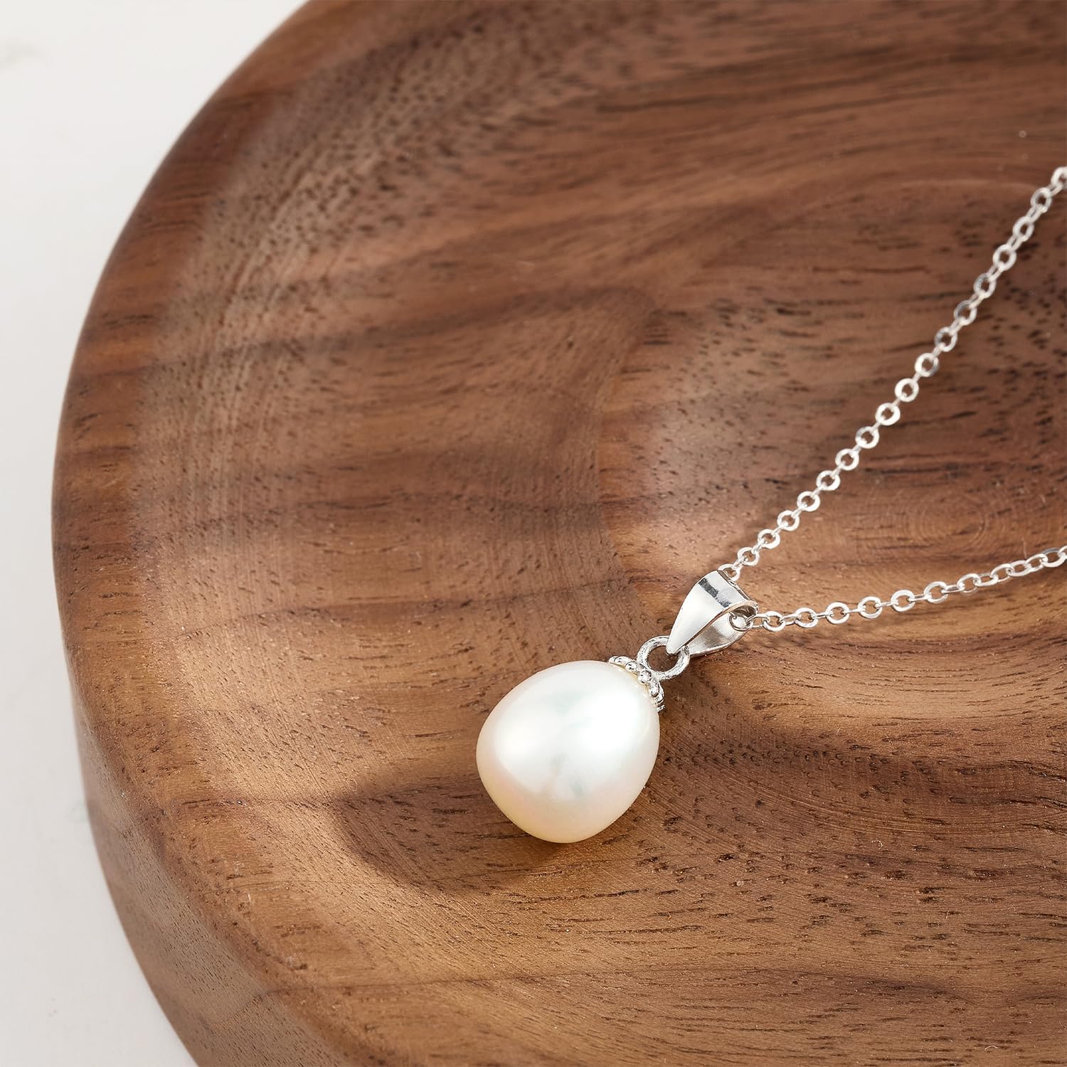 Freshwater Pearl Choker Necklace for Women 925 Sterling Sliver Gold Sliver Dainty Necklace for Women Beaded Lariat Drop Necklace for Mother Vintage Women Jewelry Gift for Christmas Mother Day Birthday