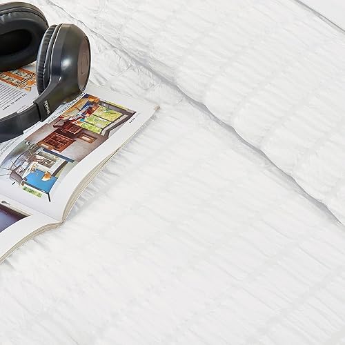 Miniatura 6 de JOLLYVOGUE Juego de edredón de sirsaca blanco tamaño King, cama de 7 piezas en una bolsa, edredón de lujo suave para todas las estaciones, juego de