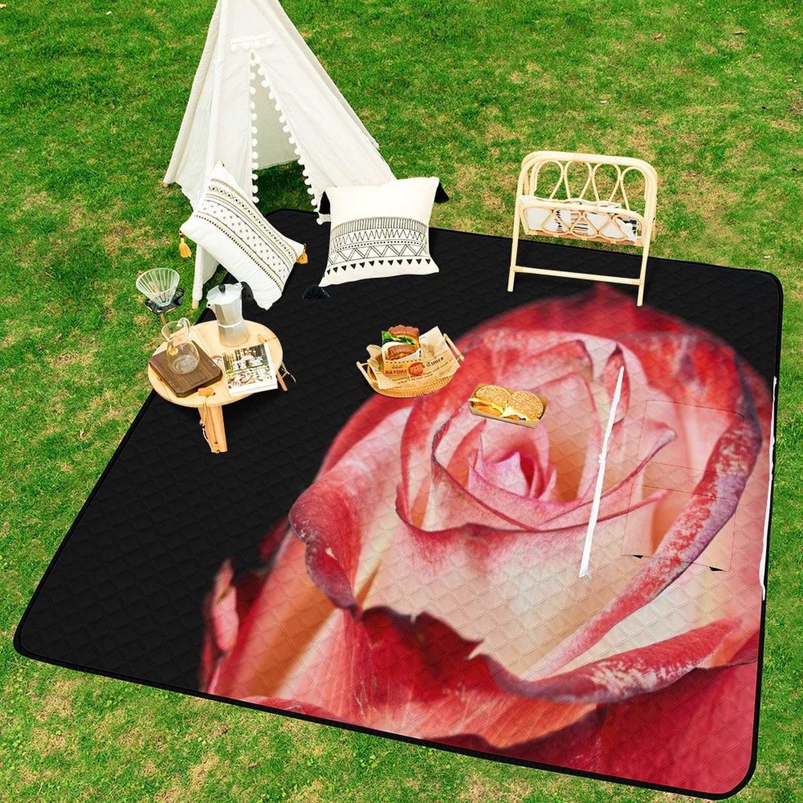 Couverture de pique-nique à motif rose rouge et blanc avec sangle de transport, tapis de sable pliable et imperméable pour camping, été, plage, tapis de 200 x 200 cm