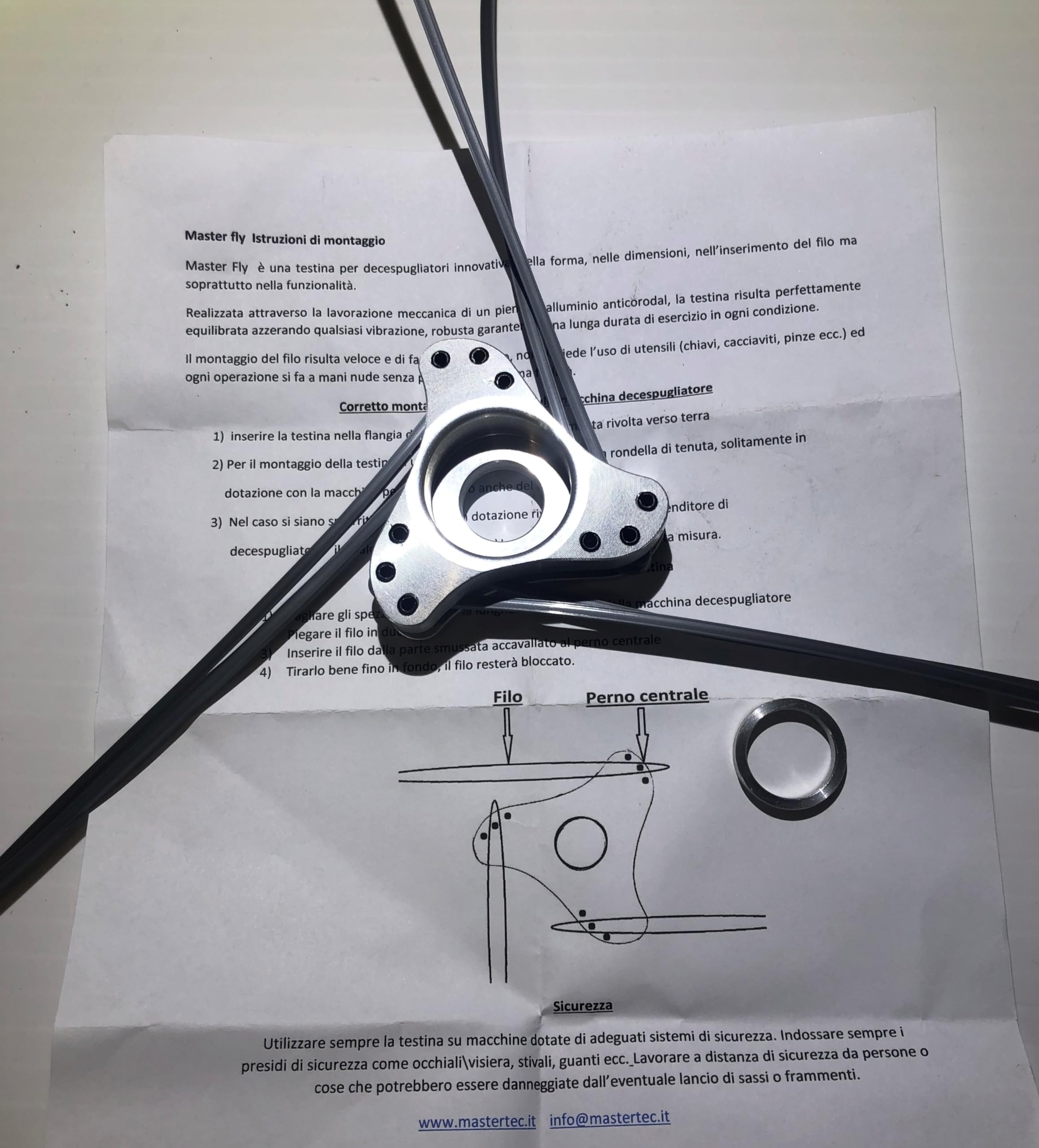 Testina Universale per Decespugliatore Master Fly 3 Ricavata da Un Pieno di Alluminio, Lavorato al Tornio, Compatibile Sthil Echo, Efco; Husquvarna, Kavasaki ECC, 100/100 Made in Italy, Tagliaerba