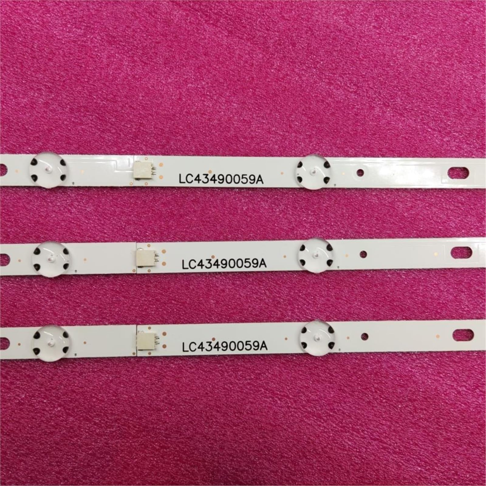 Striscia di retroilluminazione a LED da 3 Pezzi Compatibile for 43UK6300PLB 43UJ634V 43LJ61_FHD_L 43UJ651V 43UJ561V 43UJ701V 43UK6200 43UJ630V 43UJ635V 43LJ624V (Color : 2 Set)