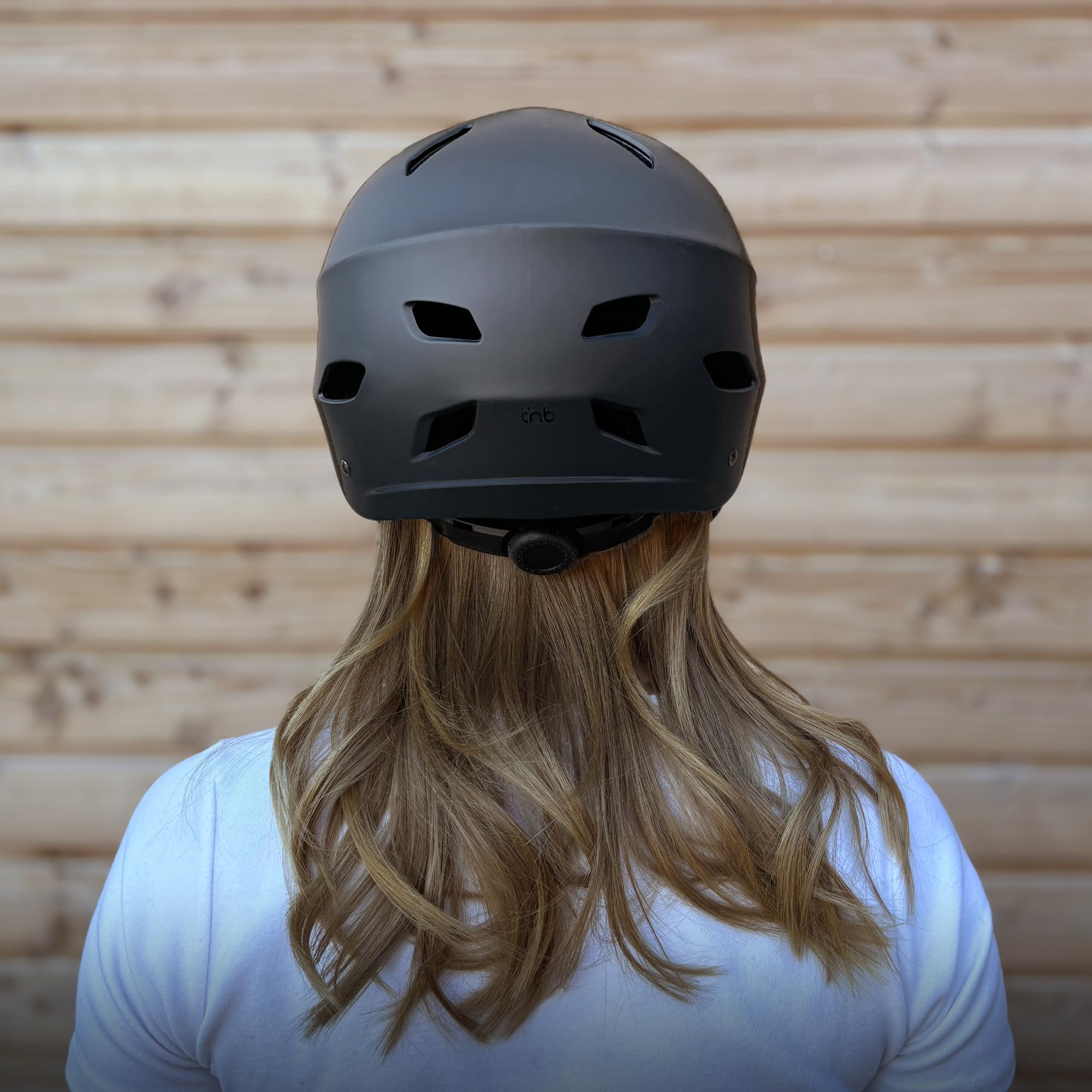 T'nB Veasy Casque de Protection Vélo et Trottinette Électrique Ajustable avec Aérations