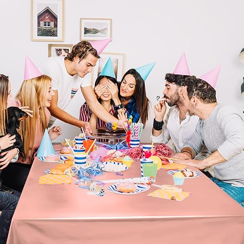 Miniatura 3 de 2 manteles de plástico color oro rosa, impresionante acabado mate metálico, mantel de despedida de soltera de 40 x 108 pulgadas, perfecto para