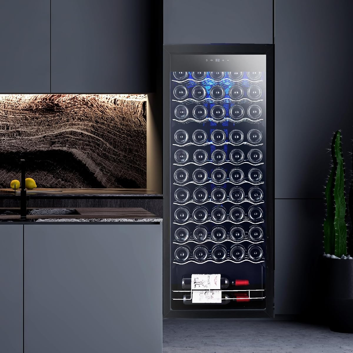 Garvee Wine Cooler - Refrigerador de compresor para 55 botellas con control digital de temperatura, cerradura, puerta de vidrio con protección UV e iluminación LED para rojo/blanco/champán