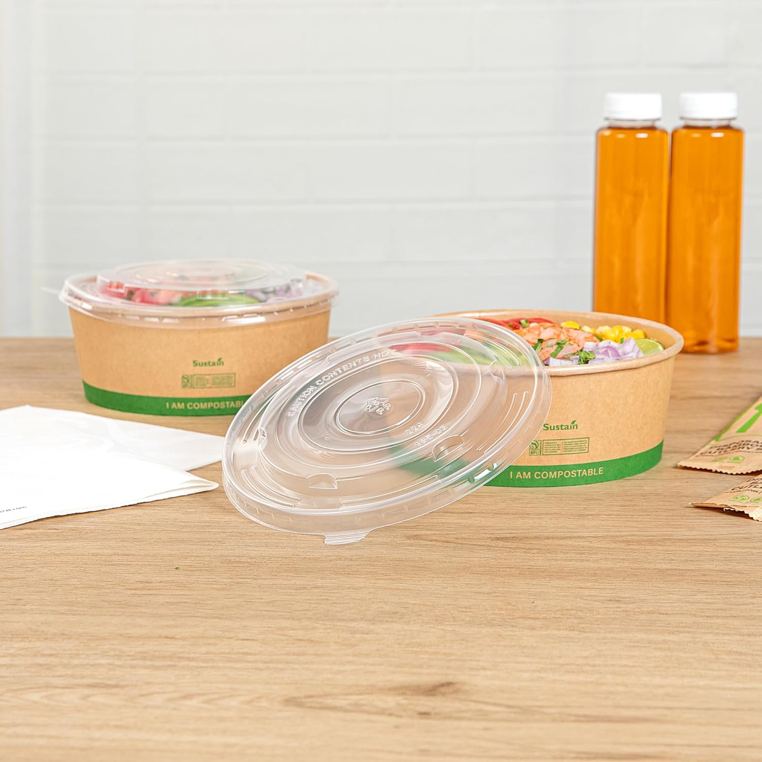 Restaurantware LIDS ONLY Clear Plastic Lids 200 Pack for 50 oz Food Containers Disposable Take Out Tight-Fitting Easy-Open Tab Durable Meal Prep 7.28" Food Covers For Kraft Serving Boxes