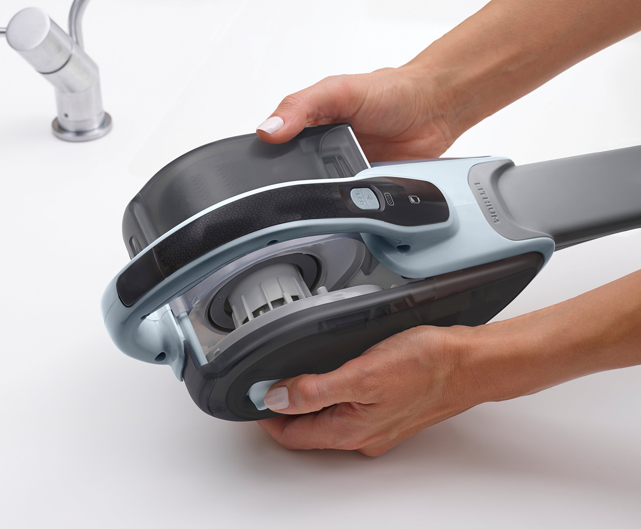 BLACK+DECKER 27Wh Li-Ion Dustbuster 