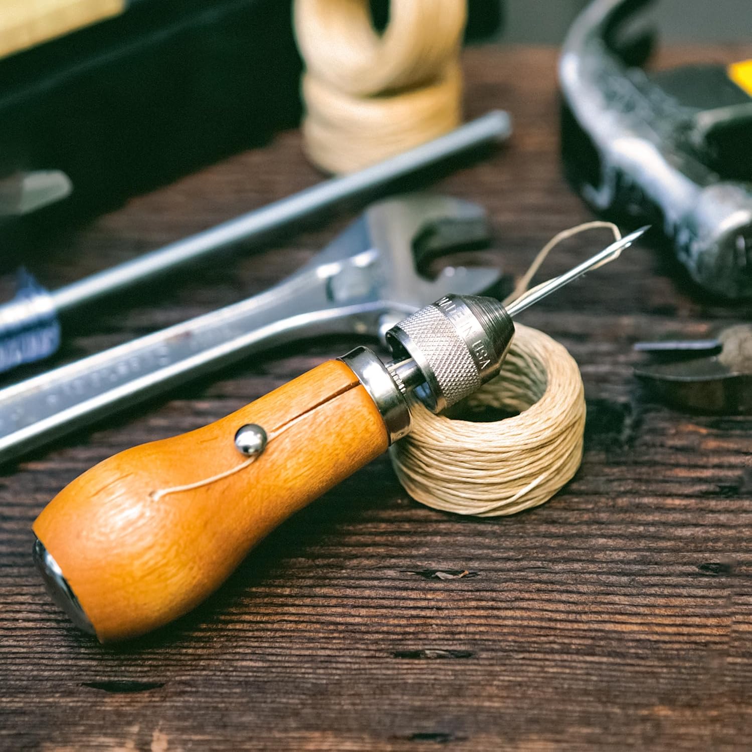 Speedy Stitcher® Deluxe Sewing Awl Kit