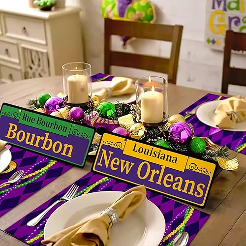 Miniatura 5 de Letreros de calle de Mardi Gras, decoraciones de PVC con estampado de ambas caras para decoraciones de fiesta de carnaval de Mardi Gras (12 x 4