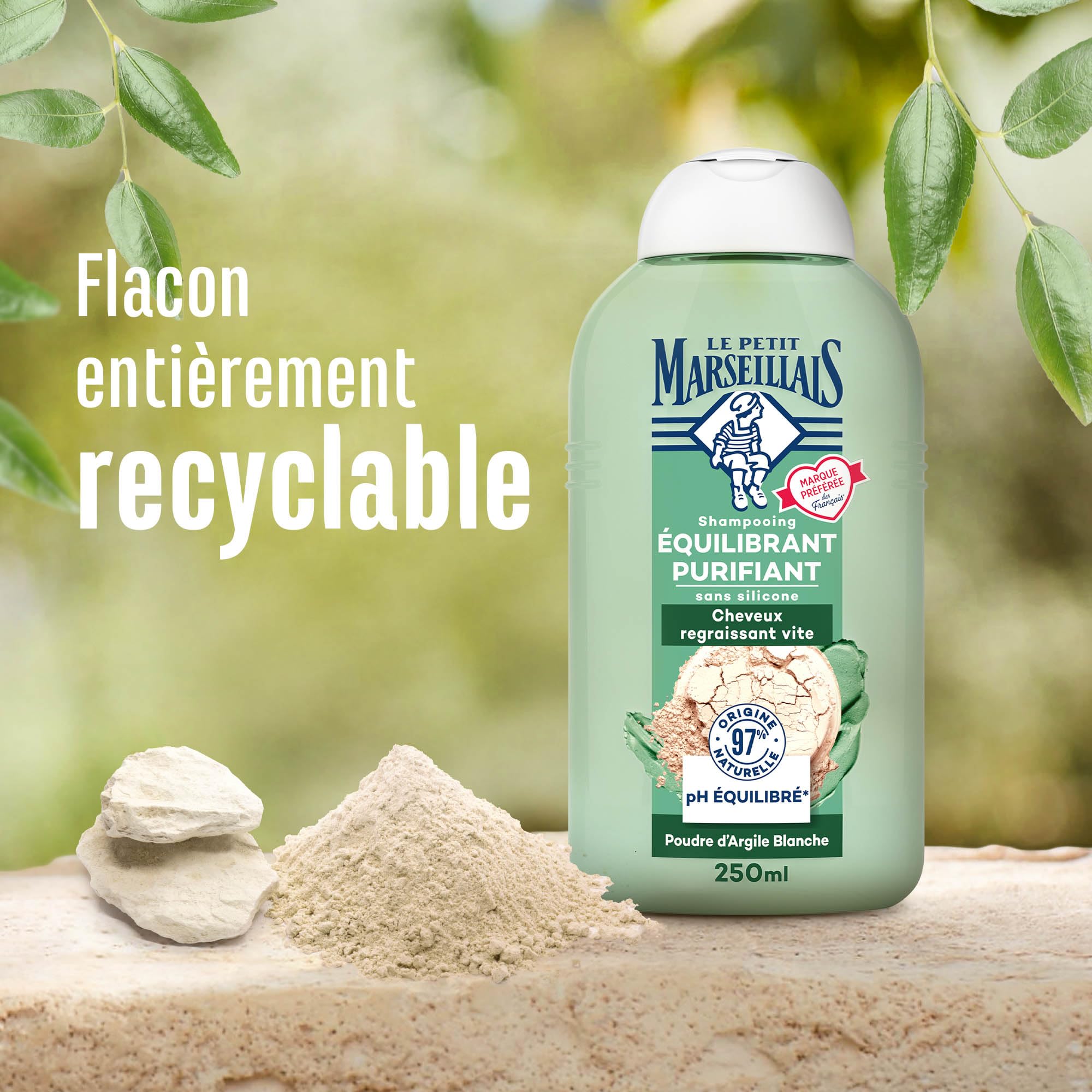 Le Petit Marseillais - Shampooing Équilibrant Purifiant Poudre d'Argile Blanche (flacon de 250 ml) – Shampoing sans silicone pour cheveux regraissant vite – 97 % d'ingrédients d'origine naturelle