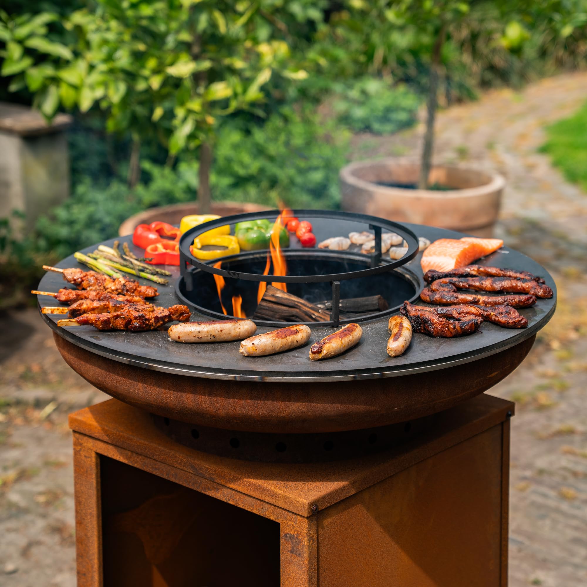 Barbecue Plancha Hermano XXL in acciaio Corten, diametro 80 cm, teglia da 8 mm