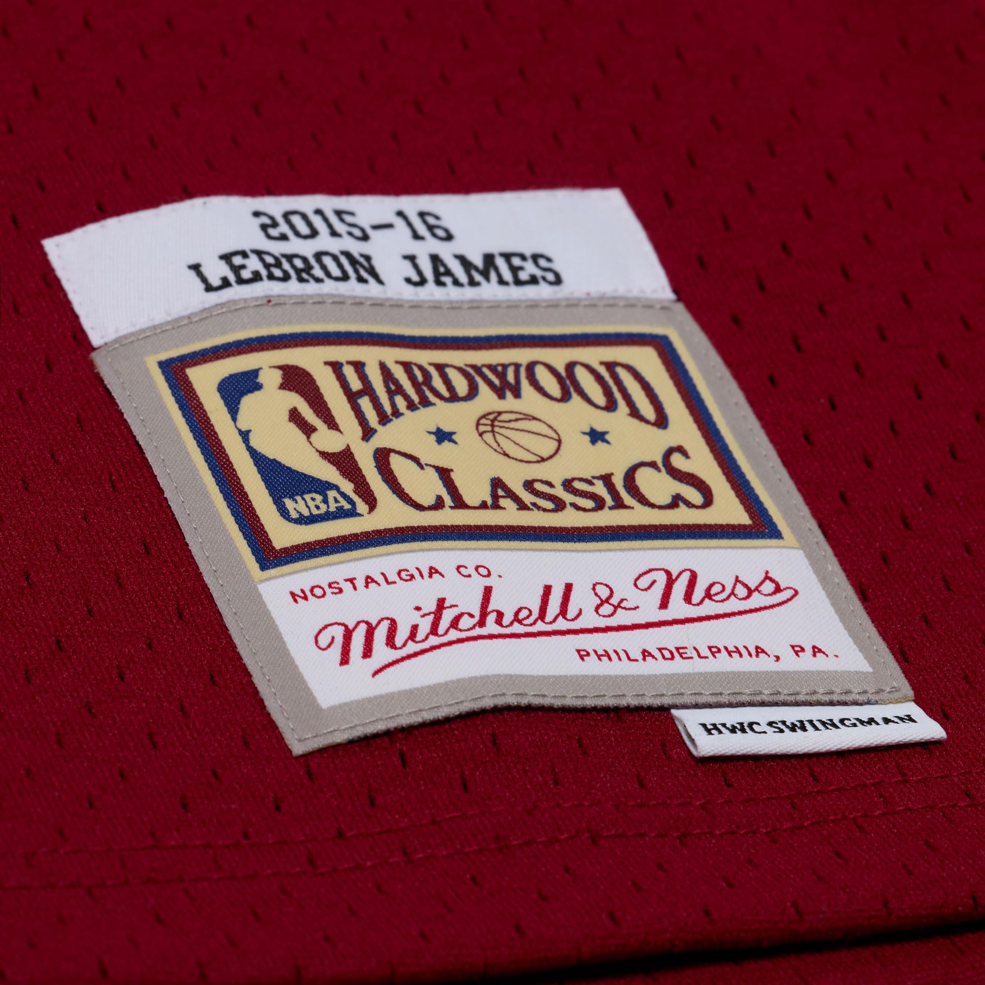 Mitchell & Ness Jersey Swingman de la NBA Cleveland Cavaliers (2015), Lebron James, color: rojo