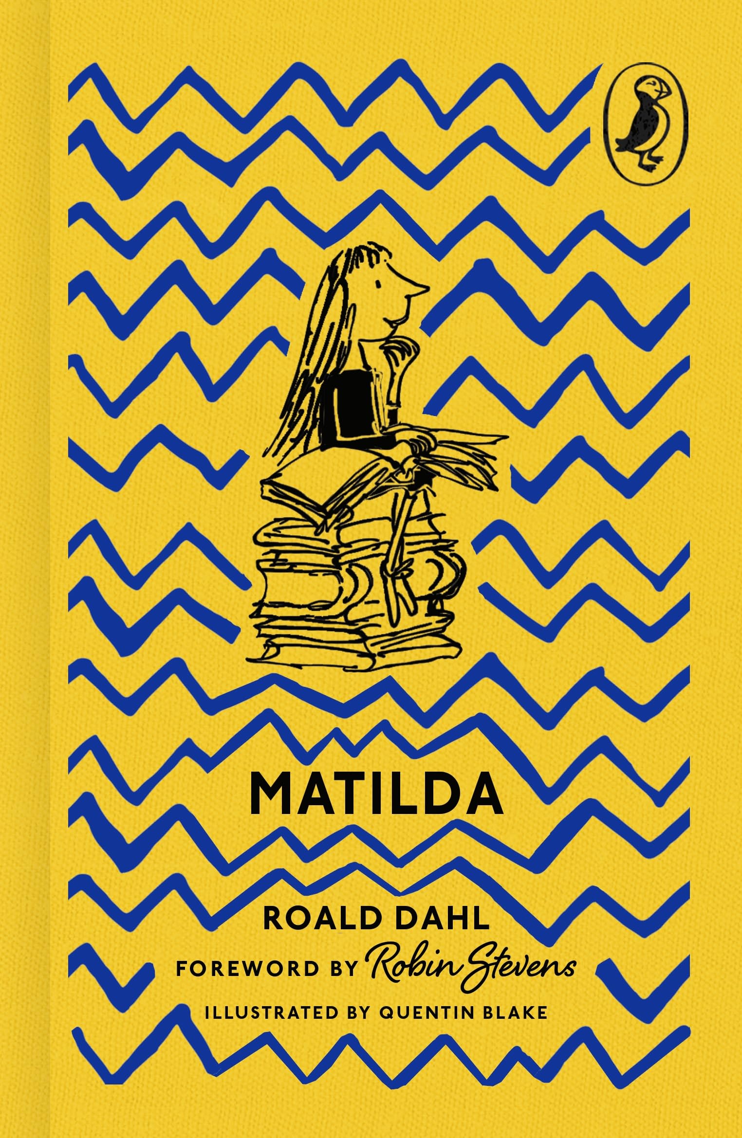 Matilda: The beloved modern classic from the bestselling author (Puffin 85th Anniversary Clothbound Collection)