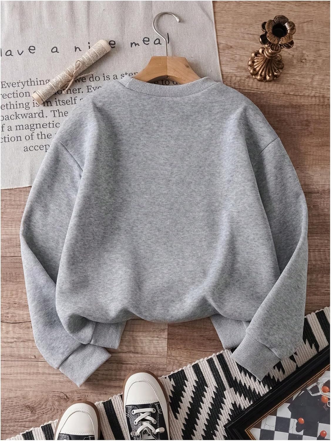 SweatyRocks Girl's Bow Graphic Sweatshirt Round Neck Long Sleeve Cute Pullovers Tops - Image 2