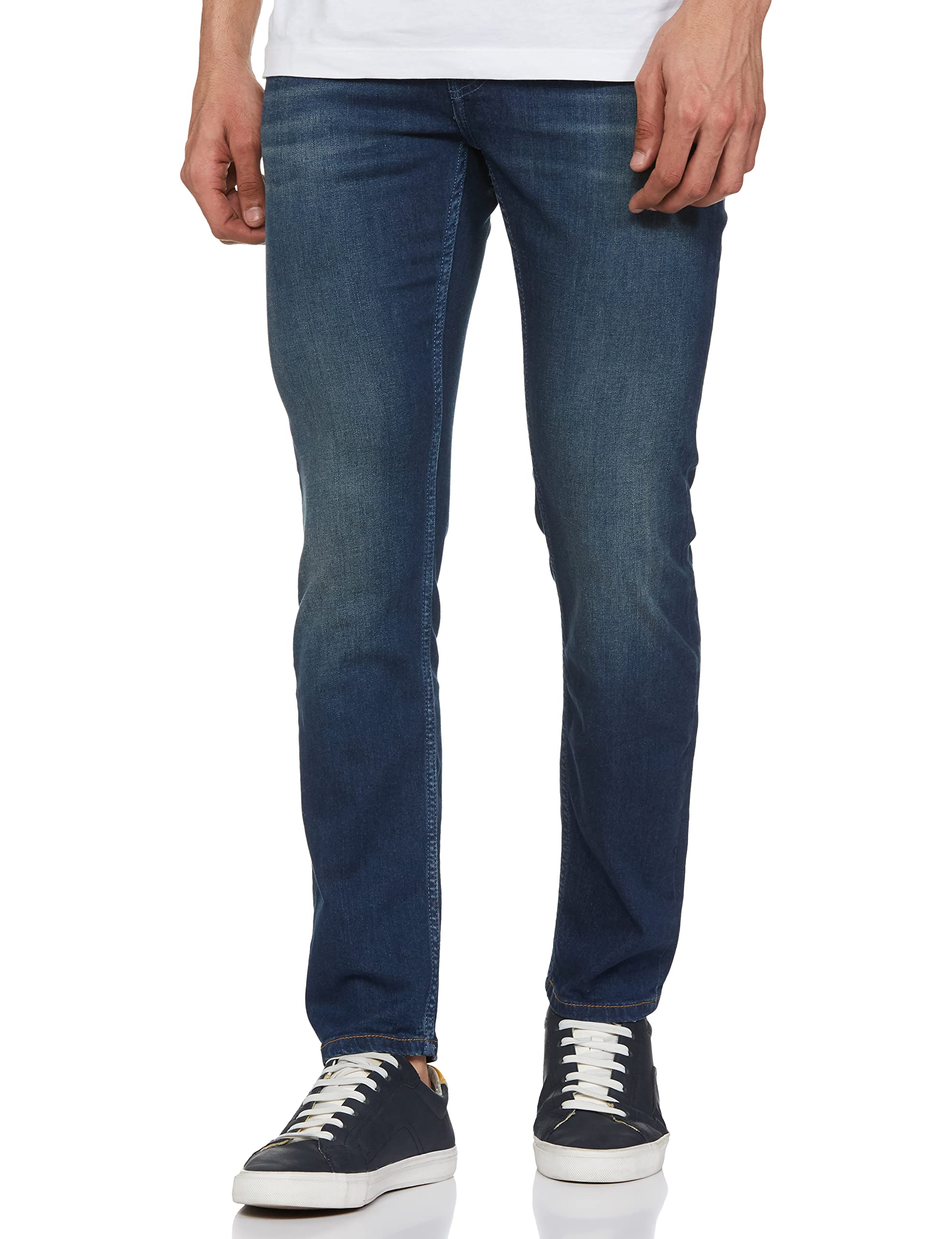Men's Tapered Fit Mid Rise Tape Vapour Fit Low Waist Jeans