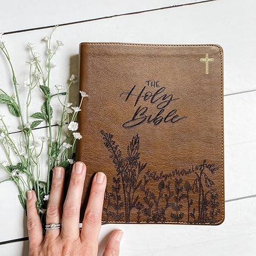 Miniatura 3 de Biblia grabada a mano con letras y láser NIV Journaling, regalo personalizado, grabado de nombre personalizado disponible