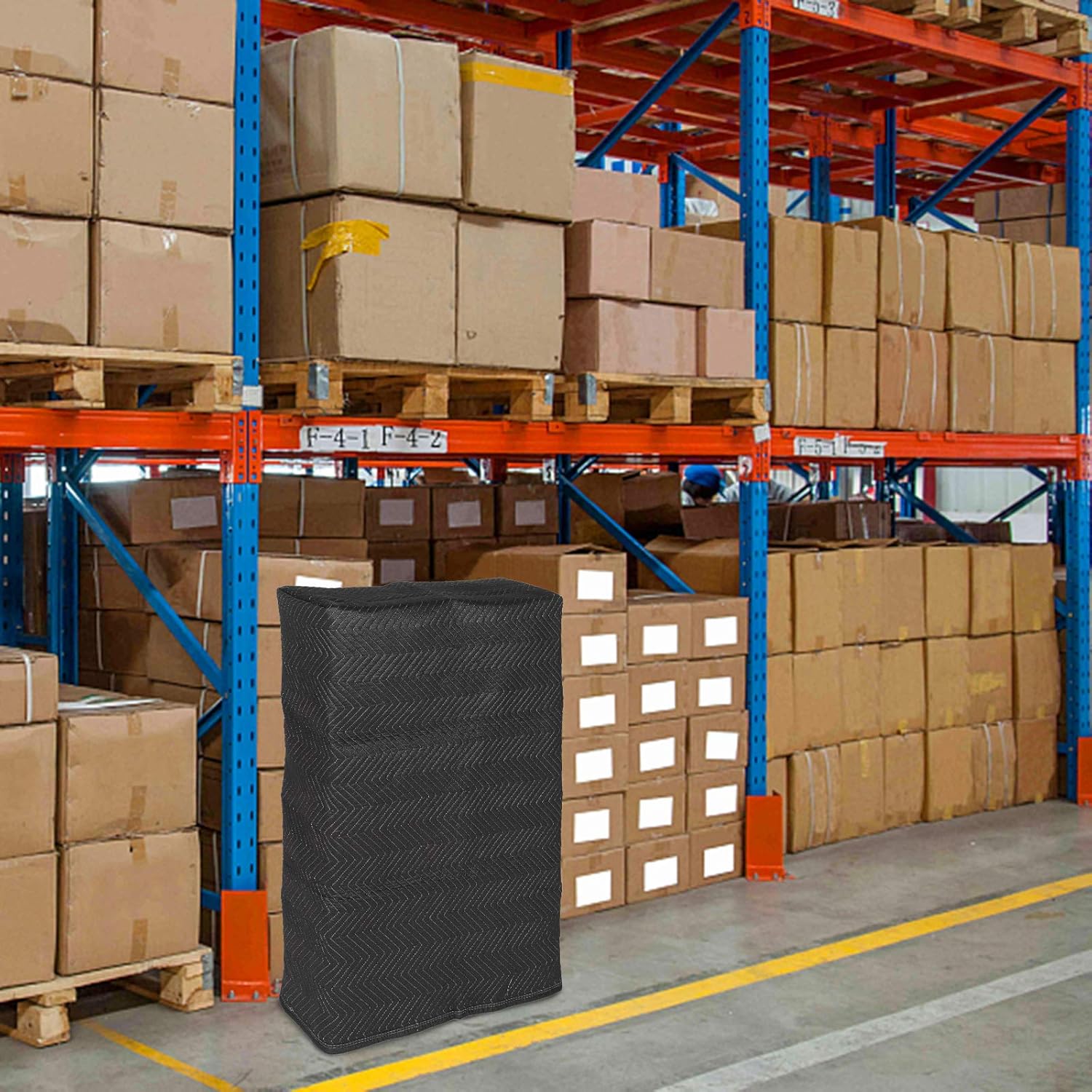 Gеt Sресіаl Prісе TUFFIOM 12-Pack Moving Packing Blankets Heavy Duty, 80 by 72 Inches (35 lb/dz) Padded Blankets for Protecting Furniture, Pets, Hunting, Picnics, Quilted Shipping Pads (Black)