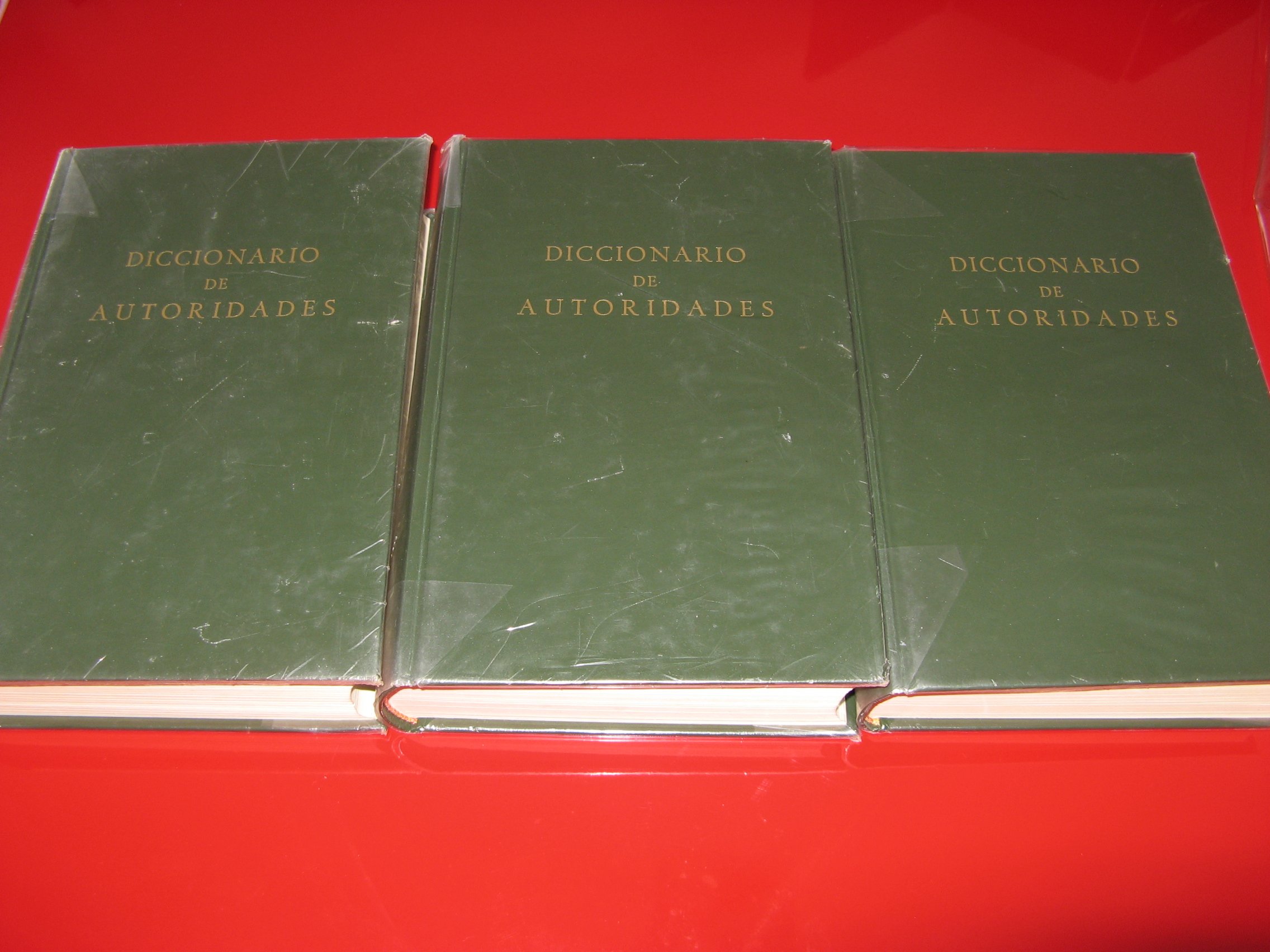 Diccionario autoridades (3 vols ): 020