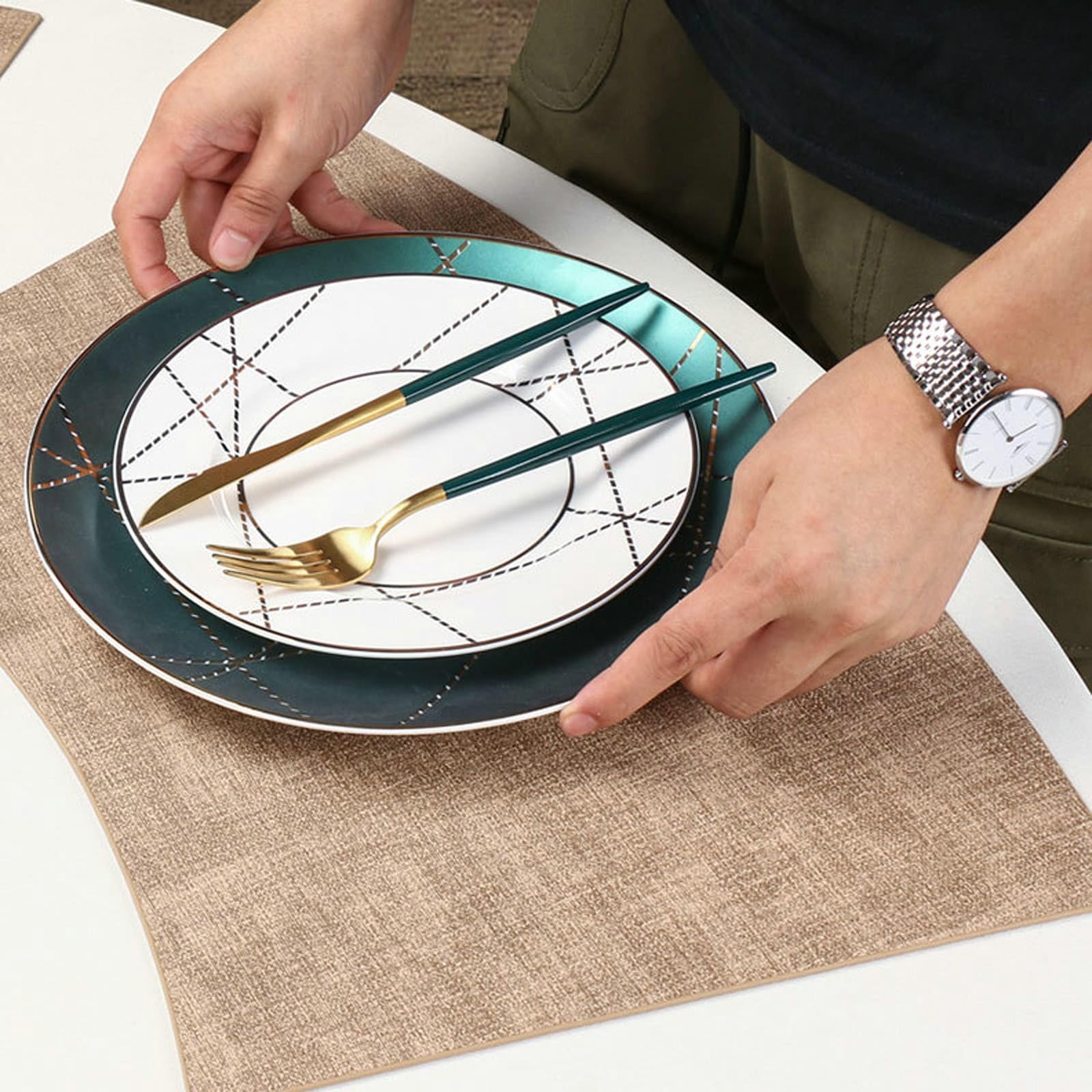 Set di 6 tovagliette in pelle PU color cachi con texture metallizzata moderna, tovaglietta da cucina 32 x 37 x 50 cm